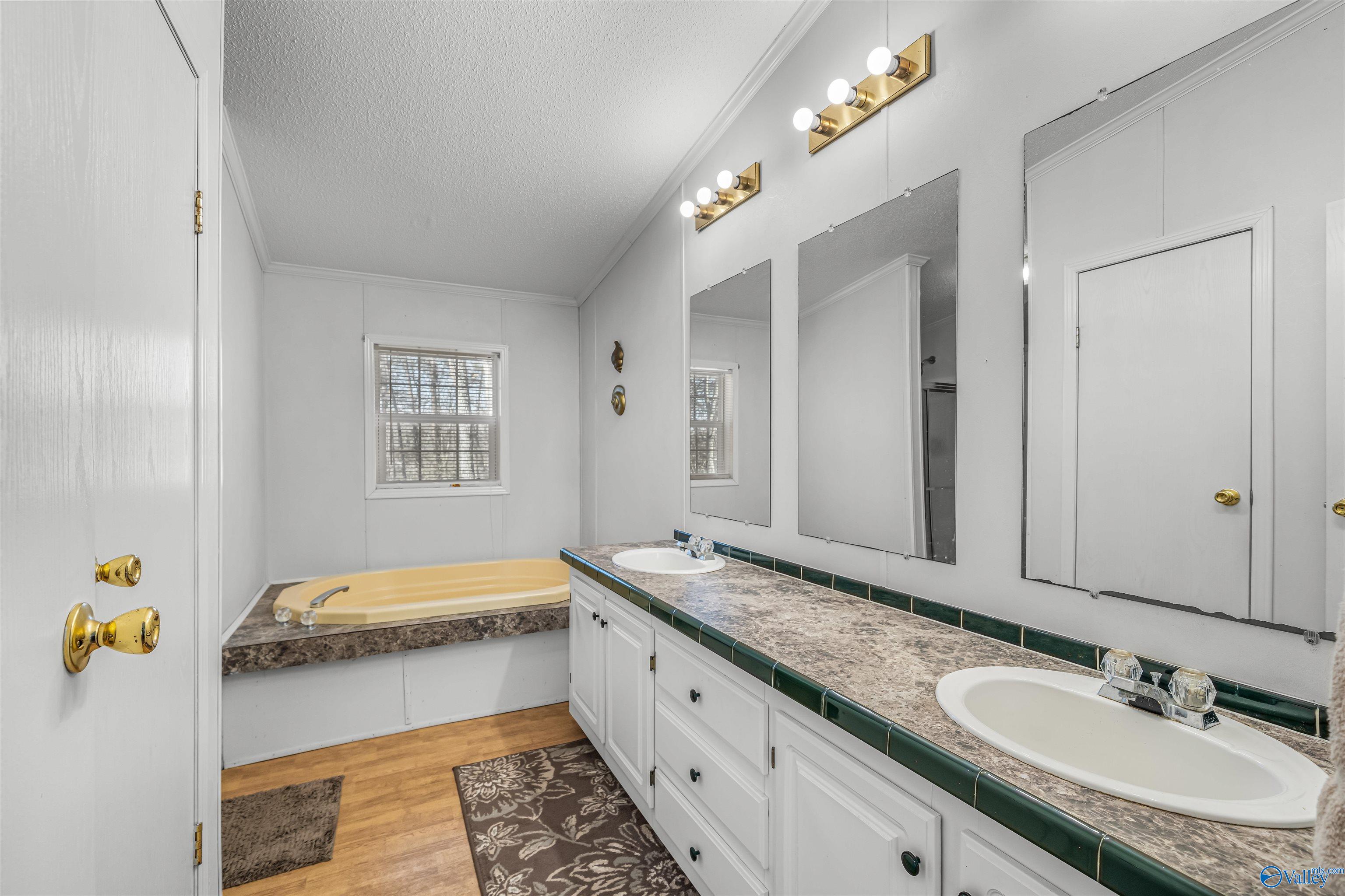 779 County Road 264