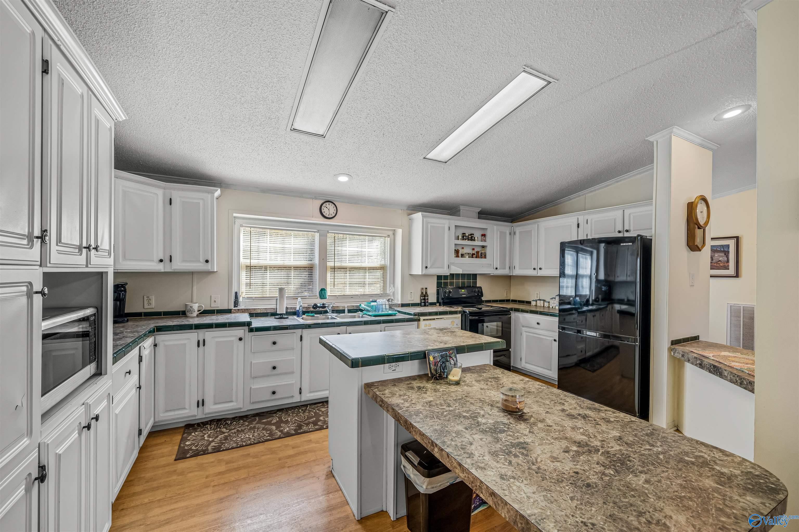 779 County Road 264