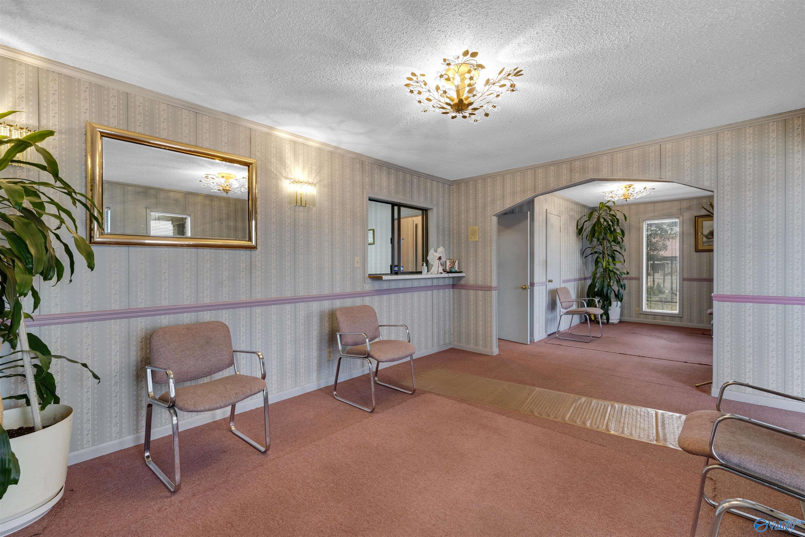 1105 Cedarwood Drive SW