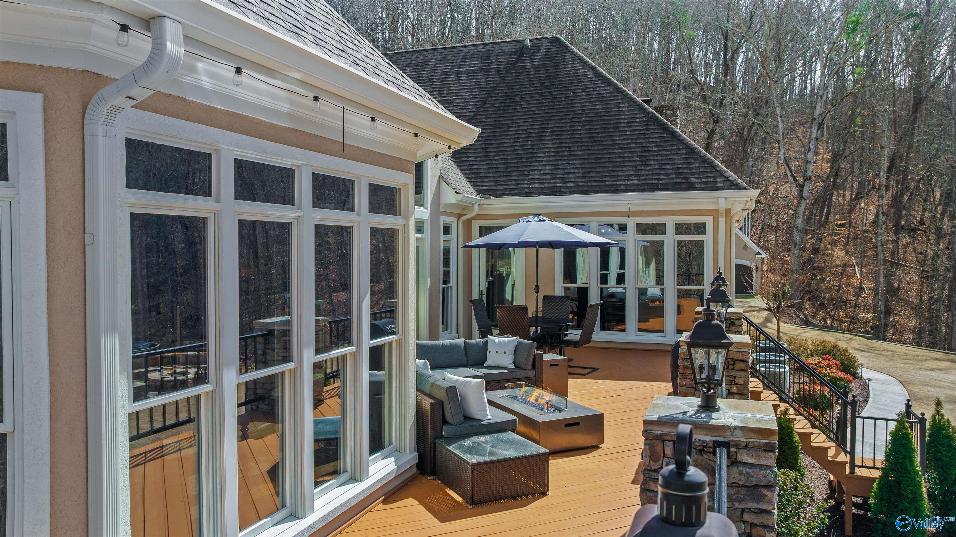 605 Little Ridge Road NW