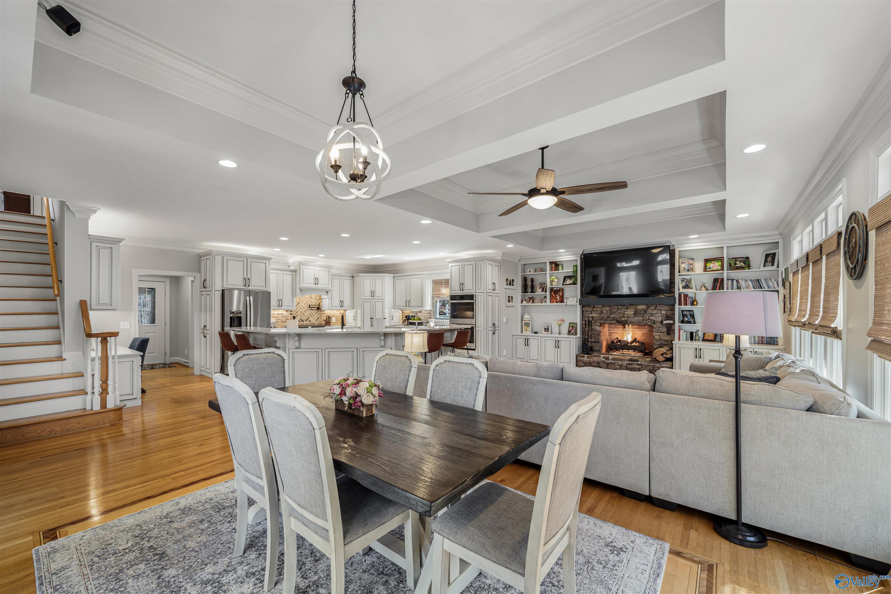 605 Little Ridge Road NW