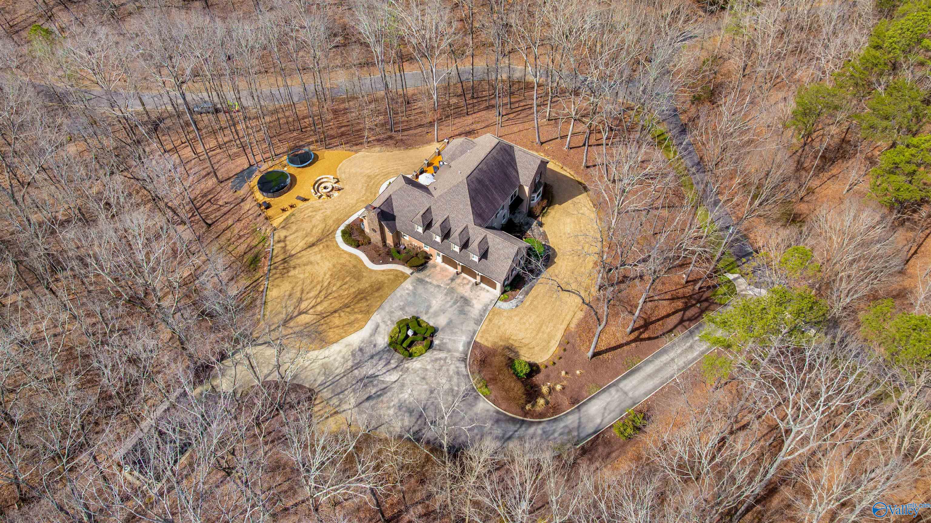 605 Little Ridge Road NW