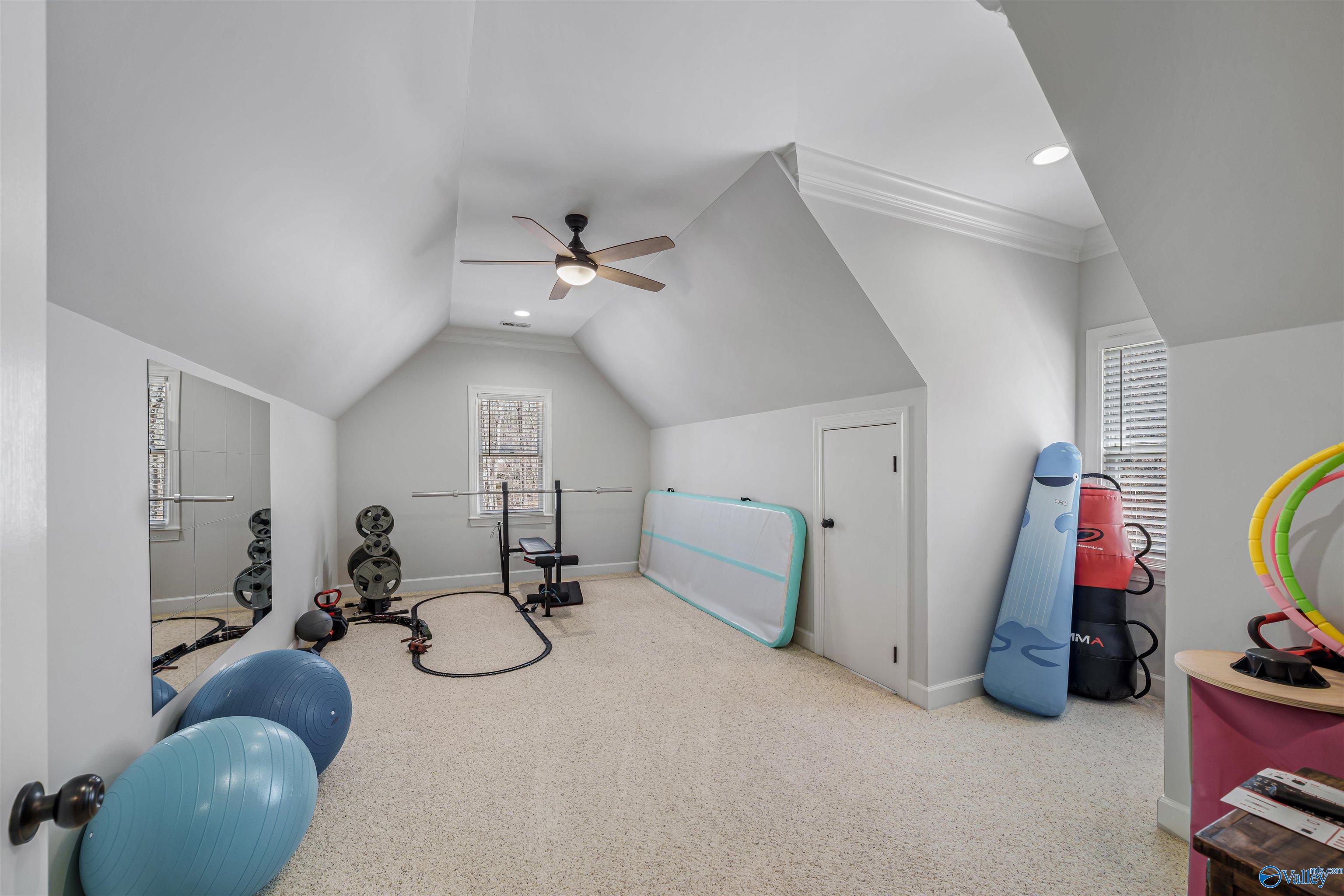 605 Little Ridge Road NW