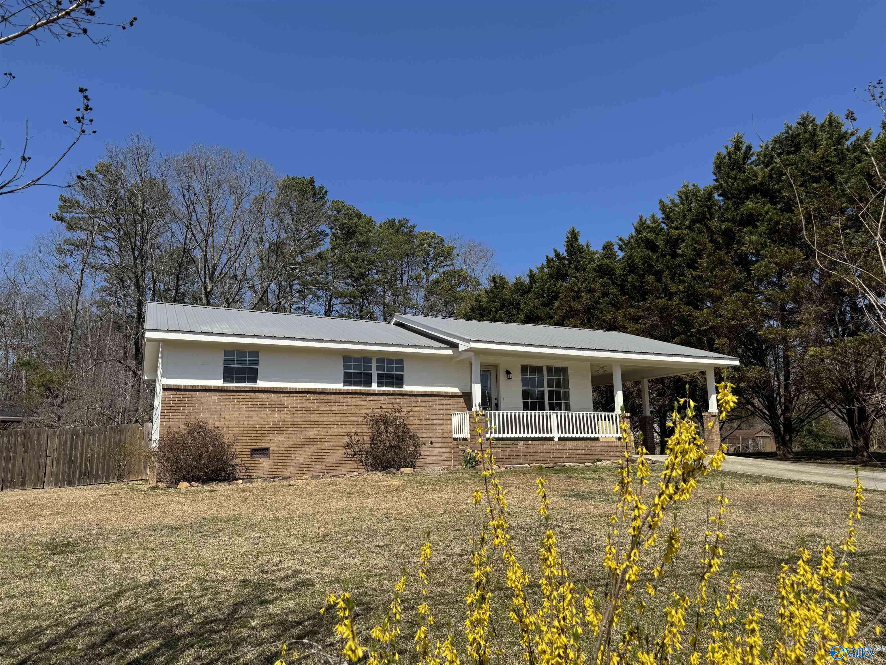 661 Palmer Road