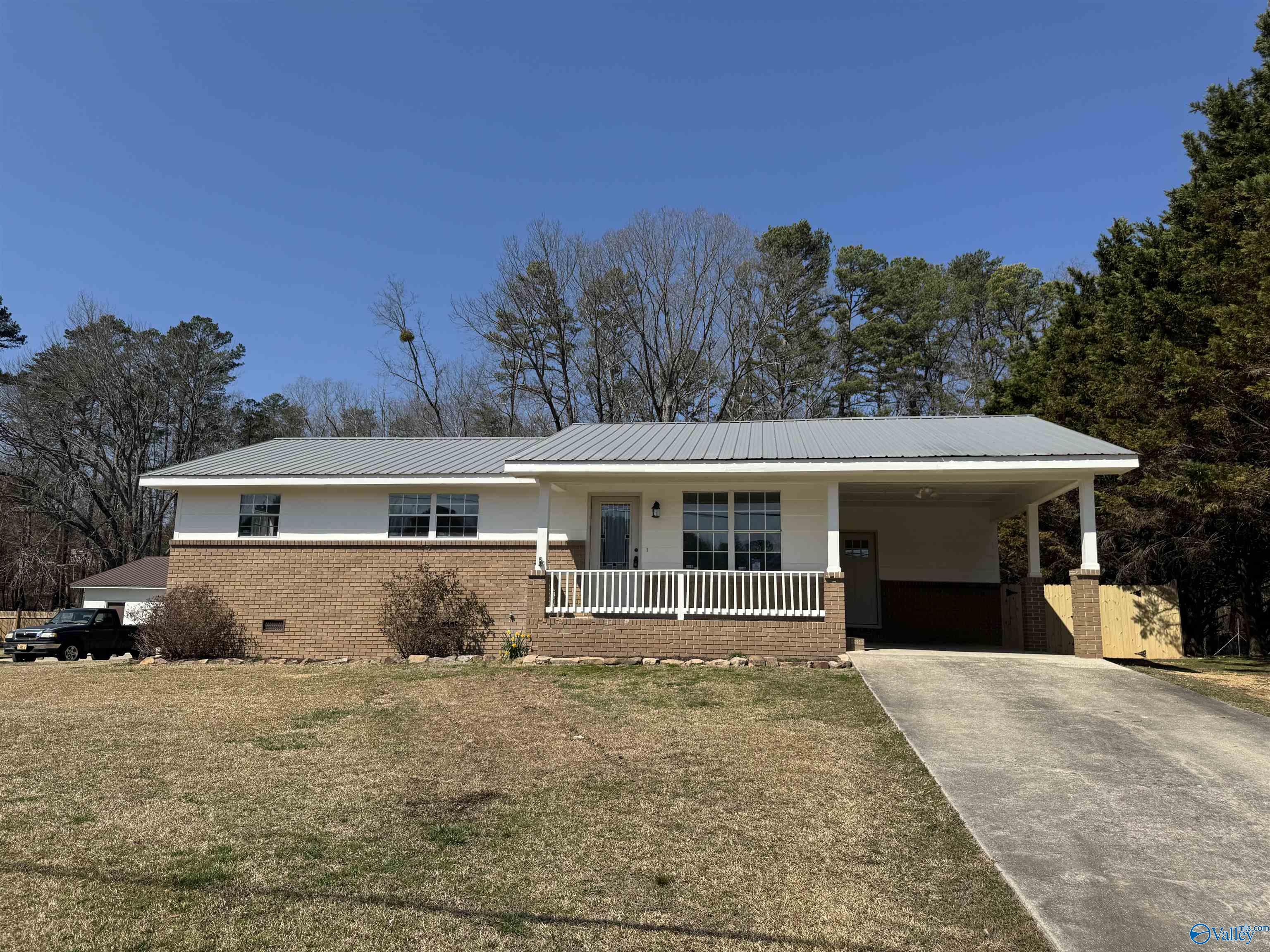 661 Palmer Road