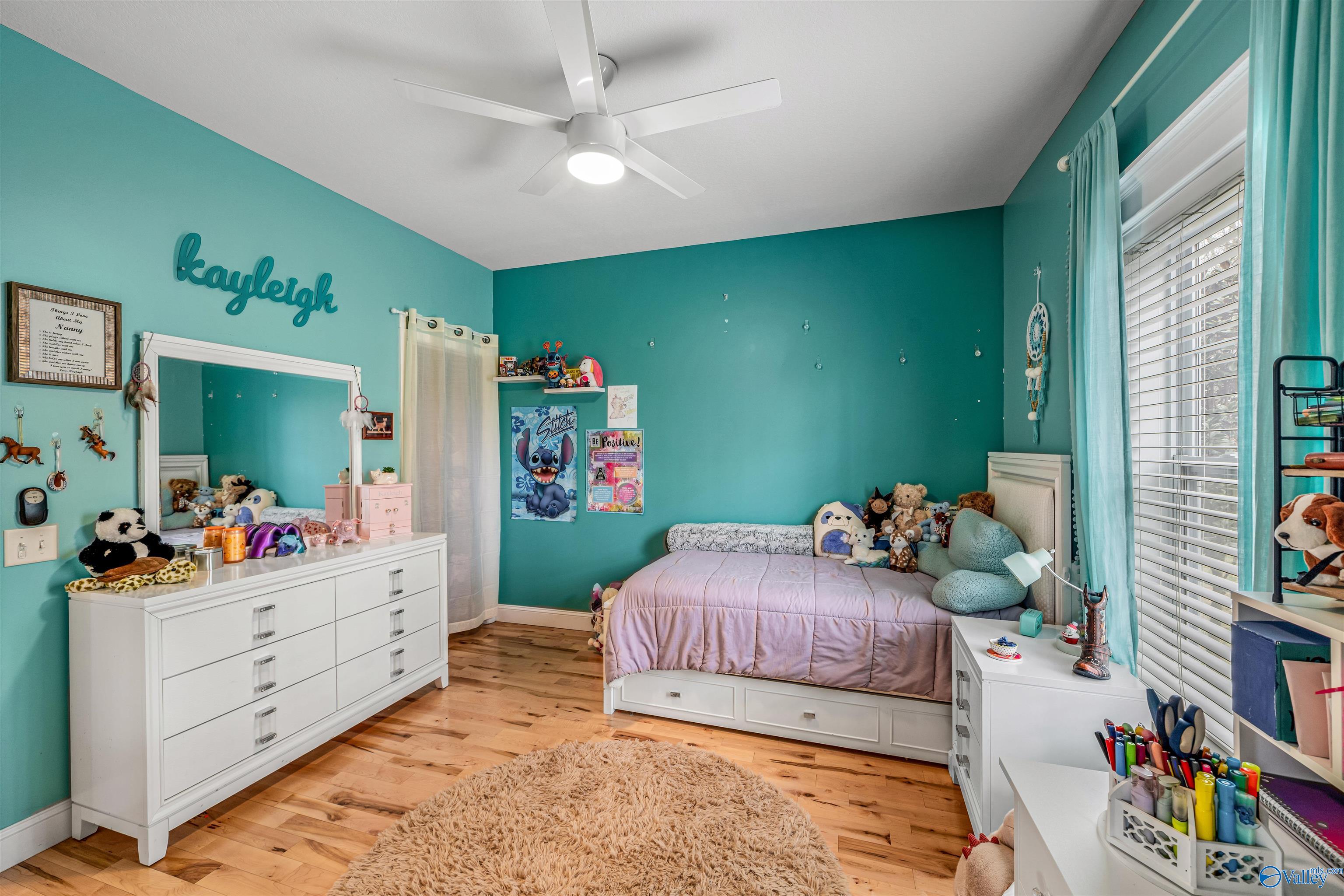 508 Kelly Road E