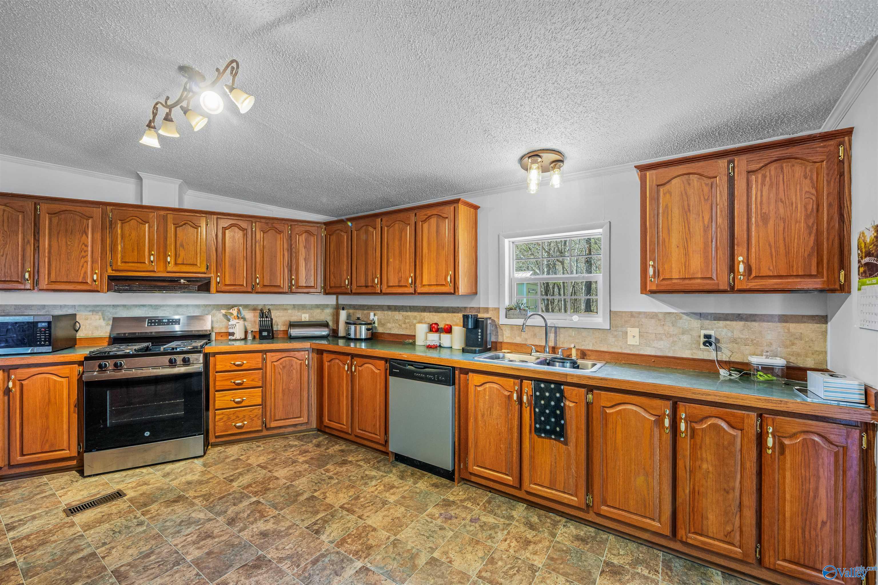 10758 Tabor Road
