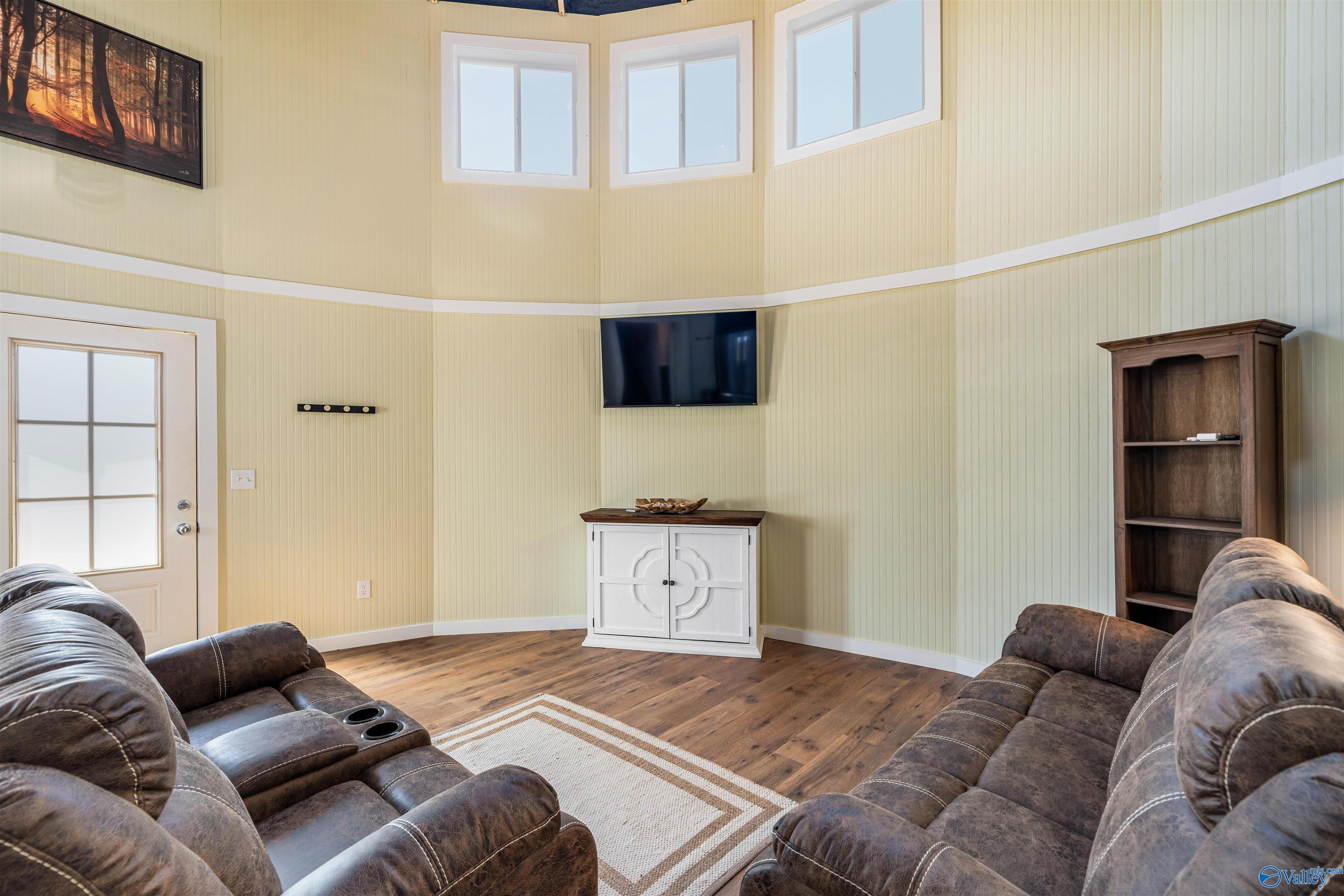 185 Andrew Lee Drive