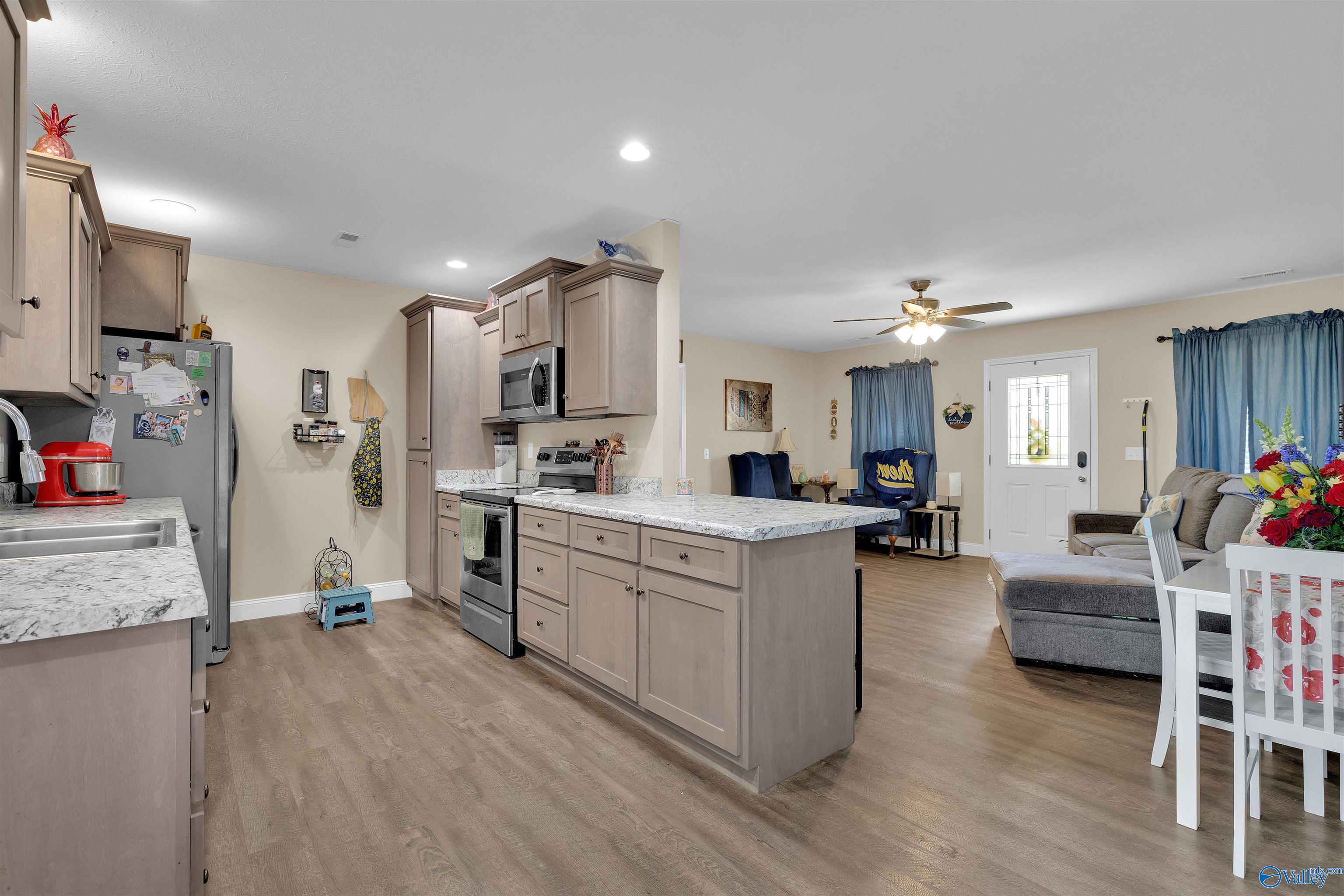 173 County Road 261