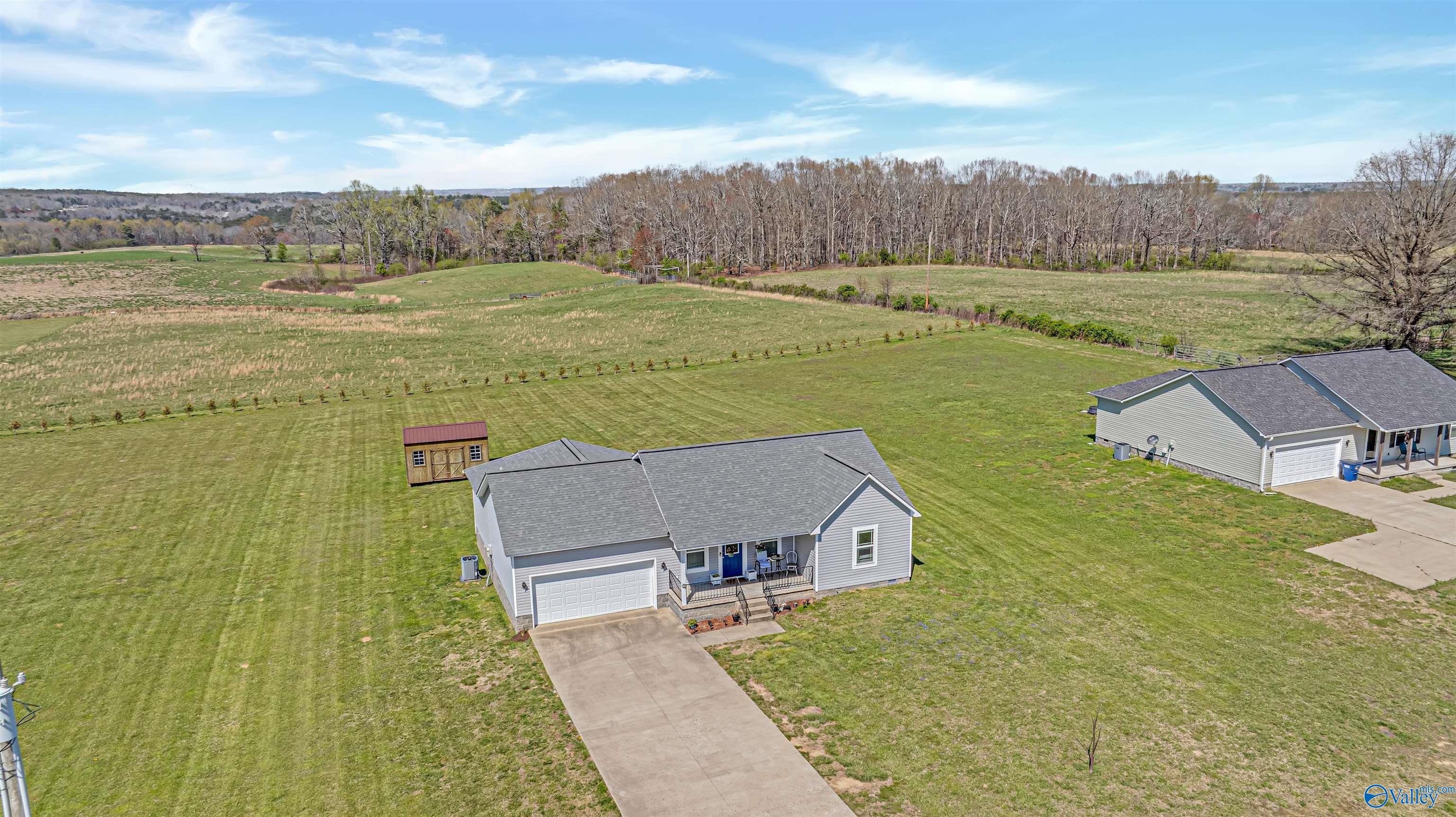 173 County Road 261
