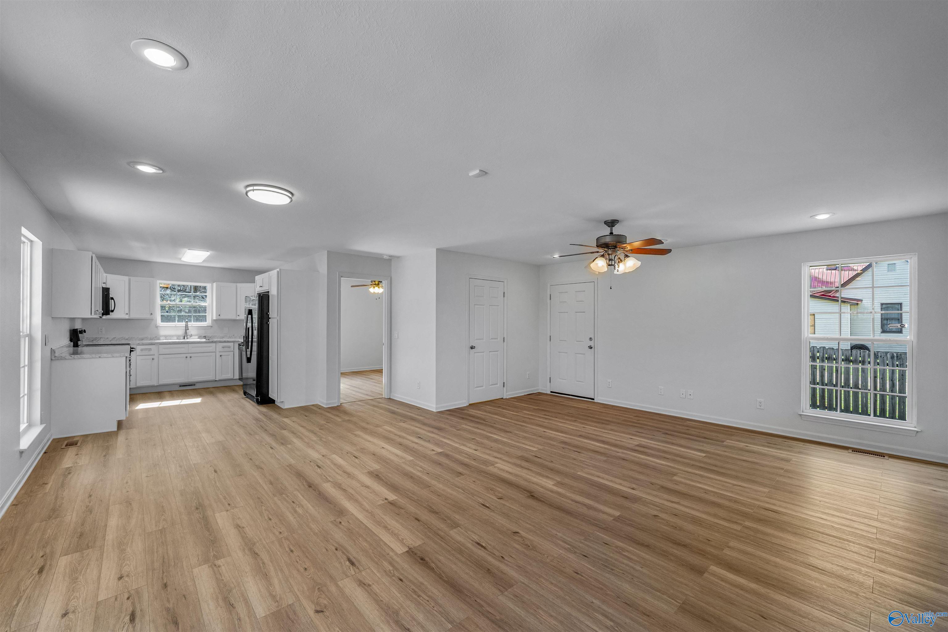43 5th Avenue