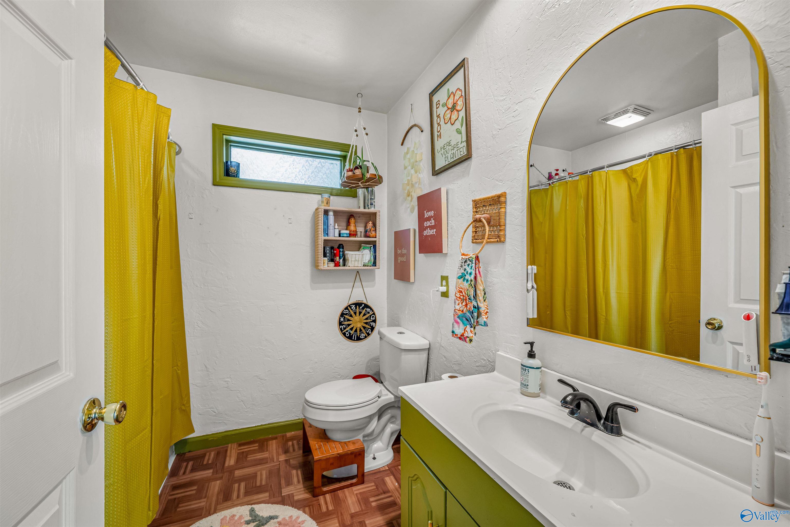 102 Rainbow Drive SW