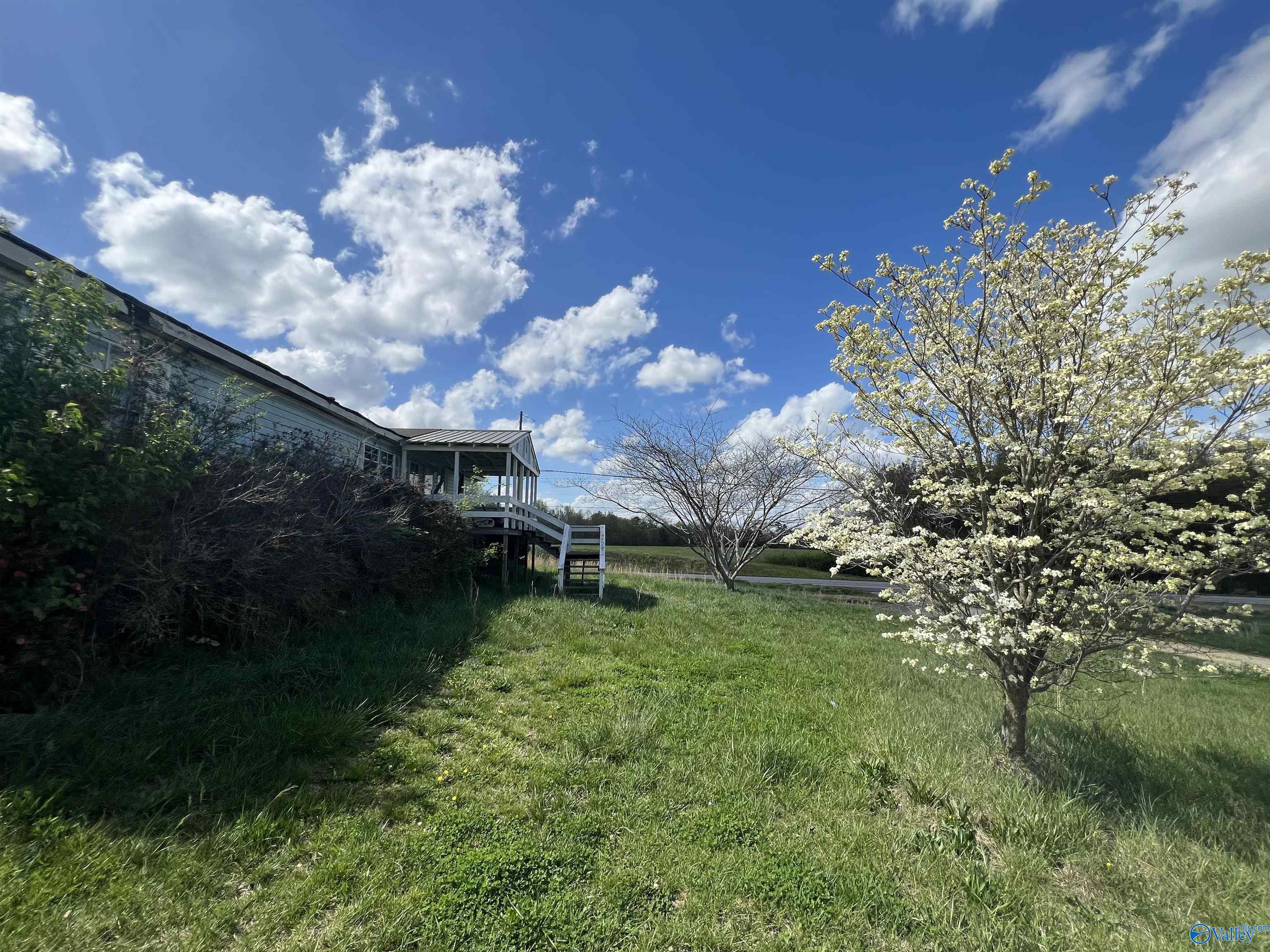 14211 Highway 75