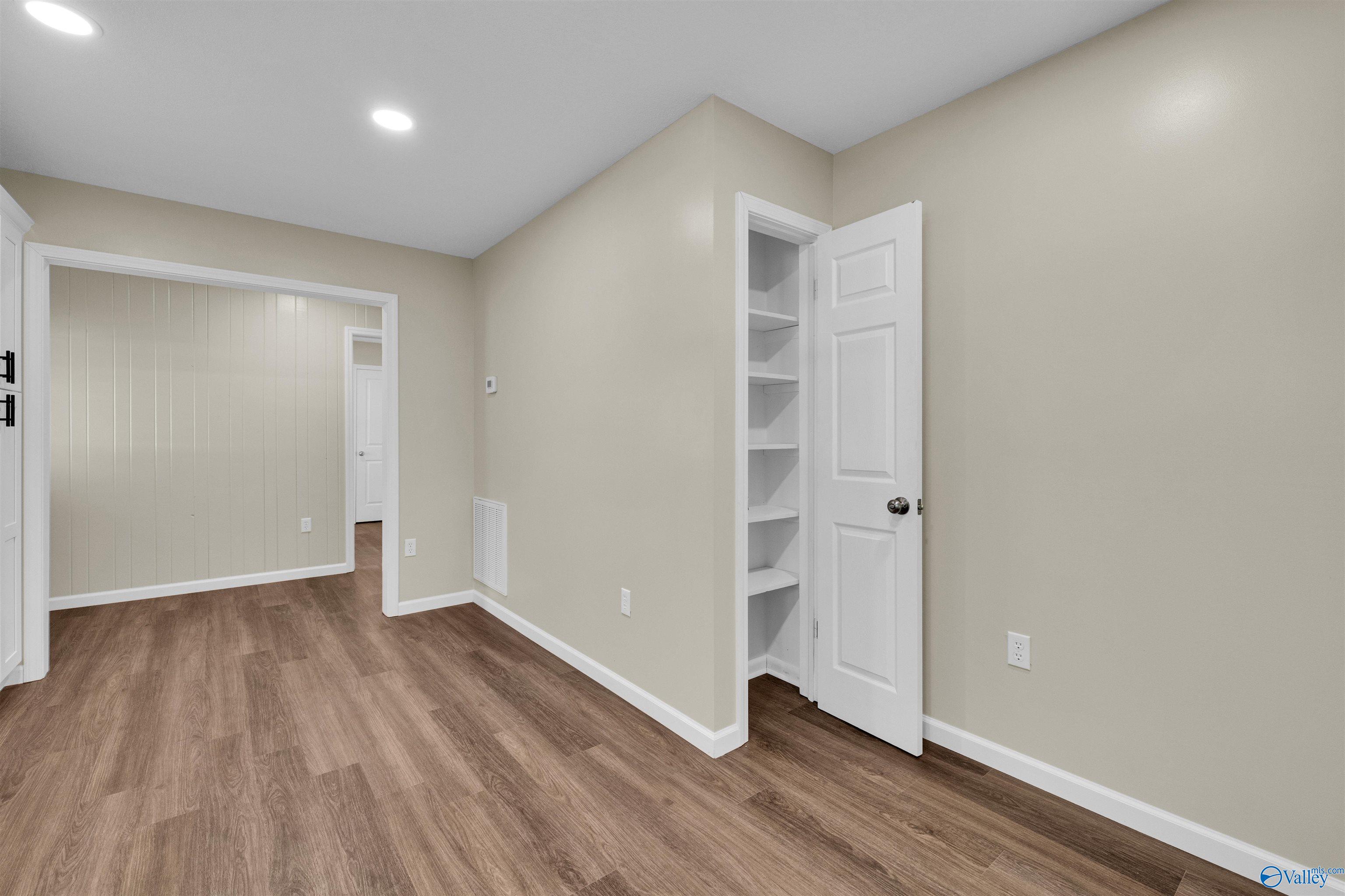 417 Railroad Avenue