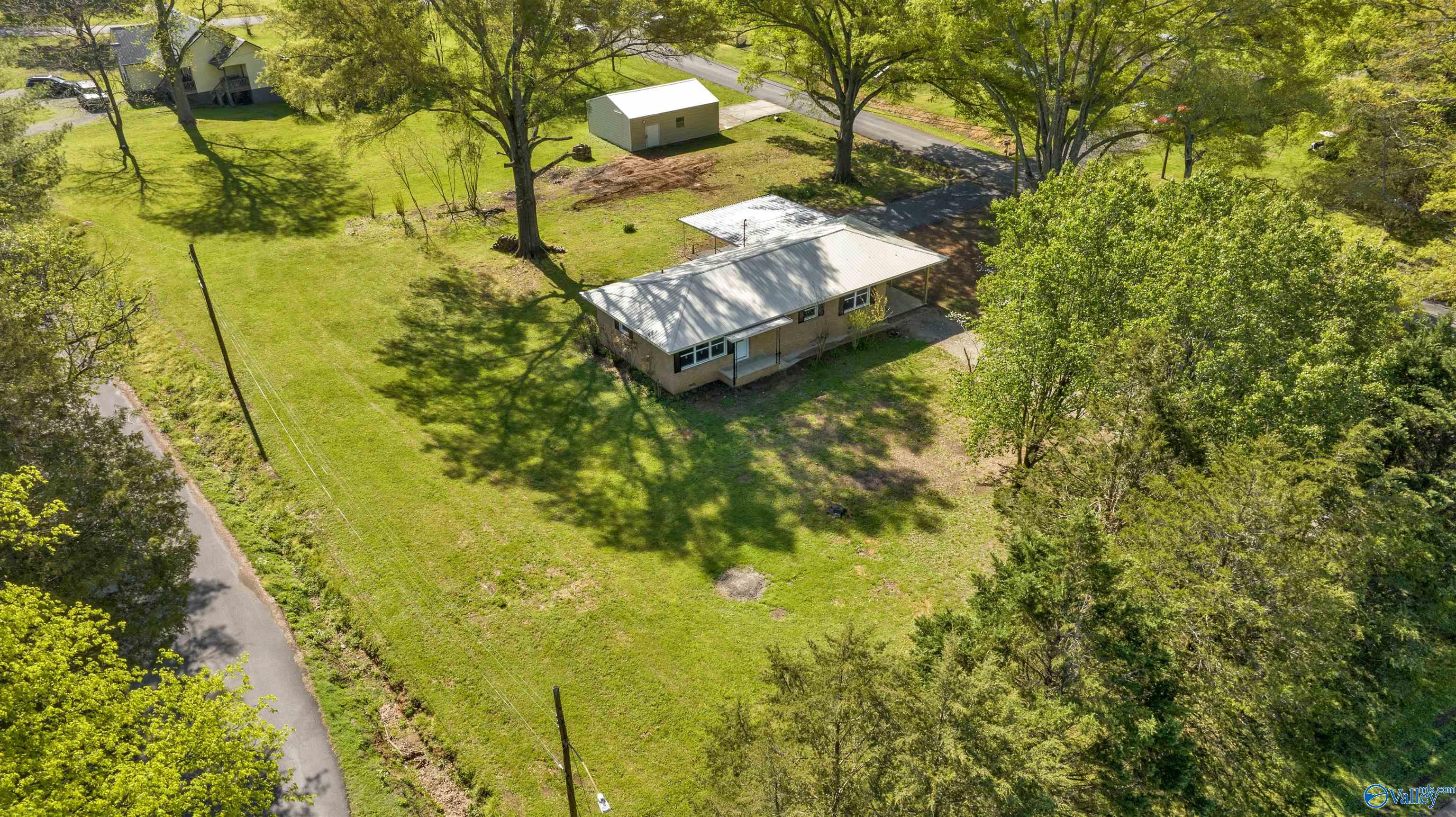 417 Railroad Avenue
