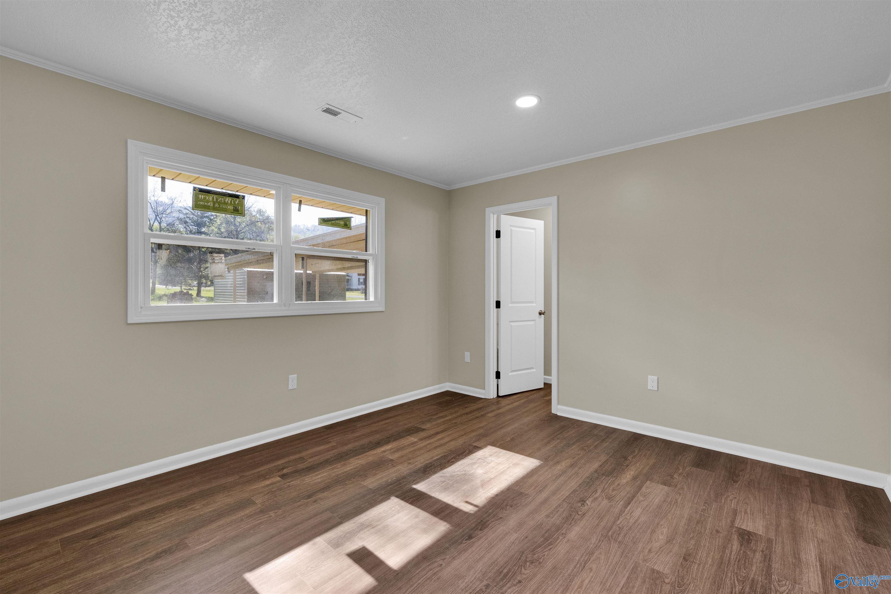 417 Railroad Avenue