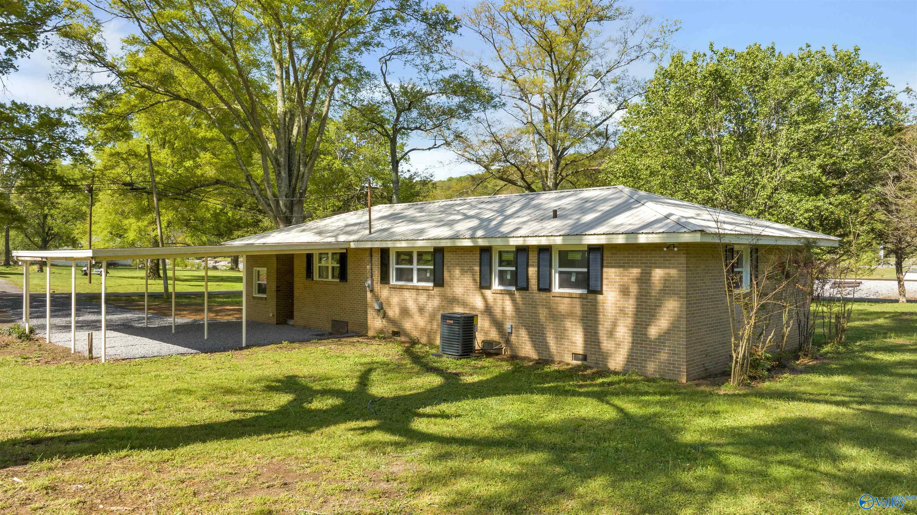 417 Railroad Avenue
