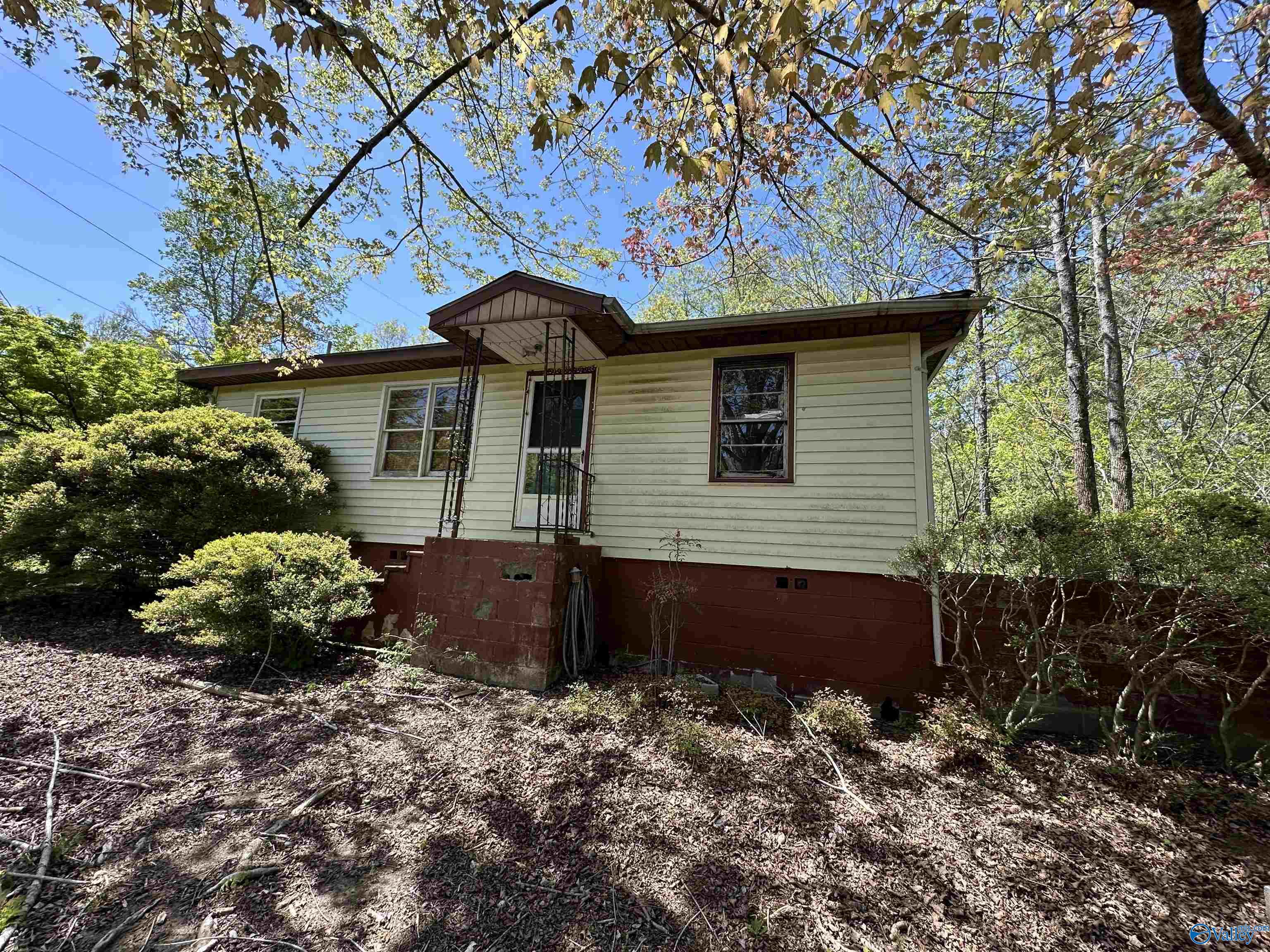 40 Homestead Lane