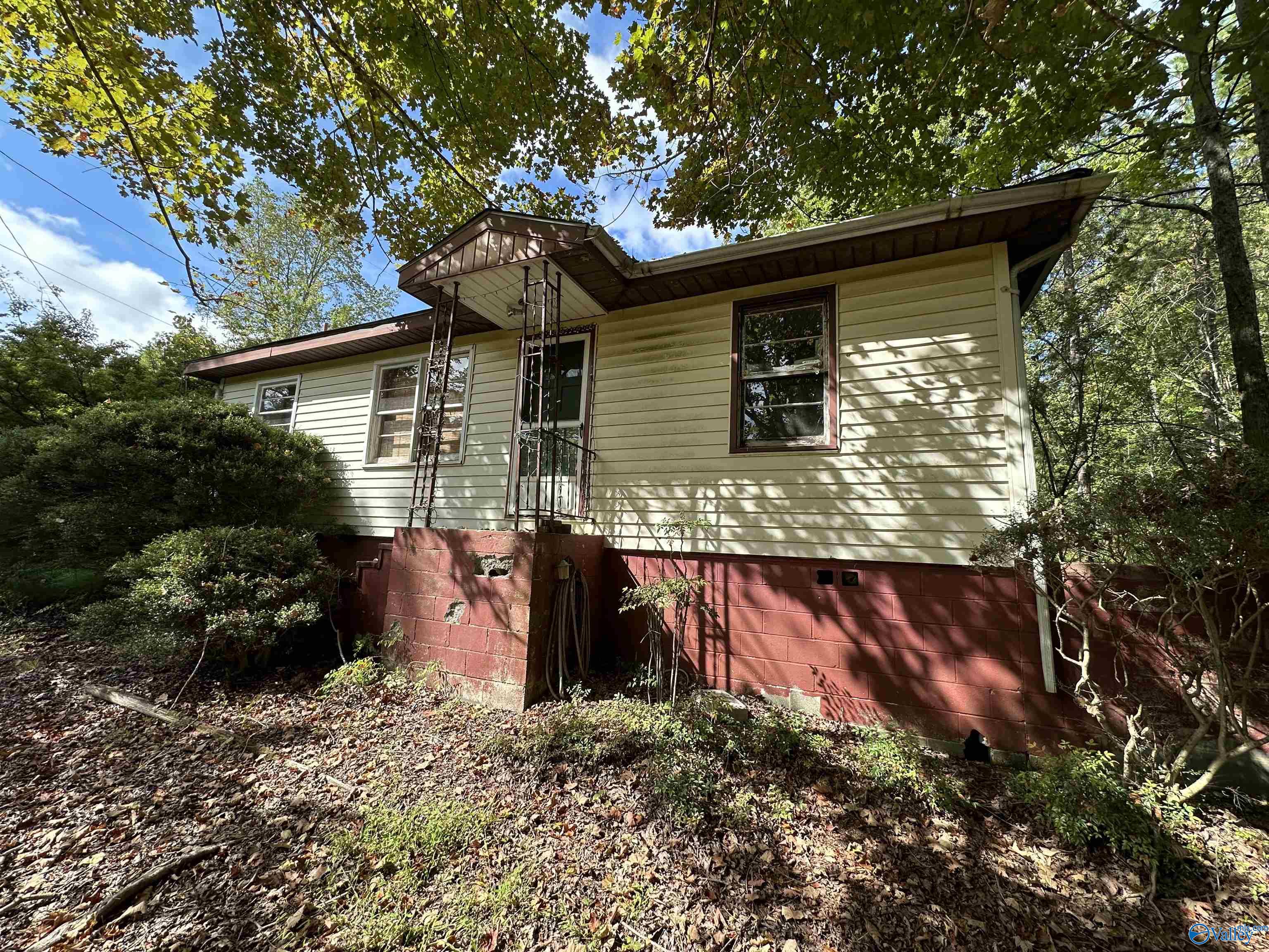 40 Homestead Lane