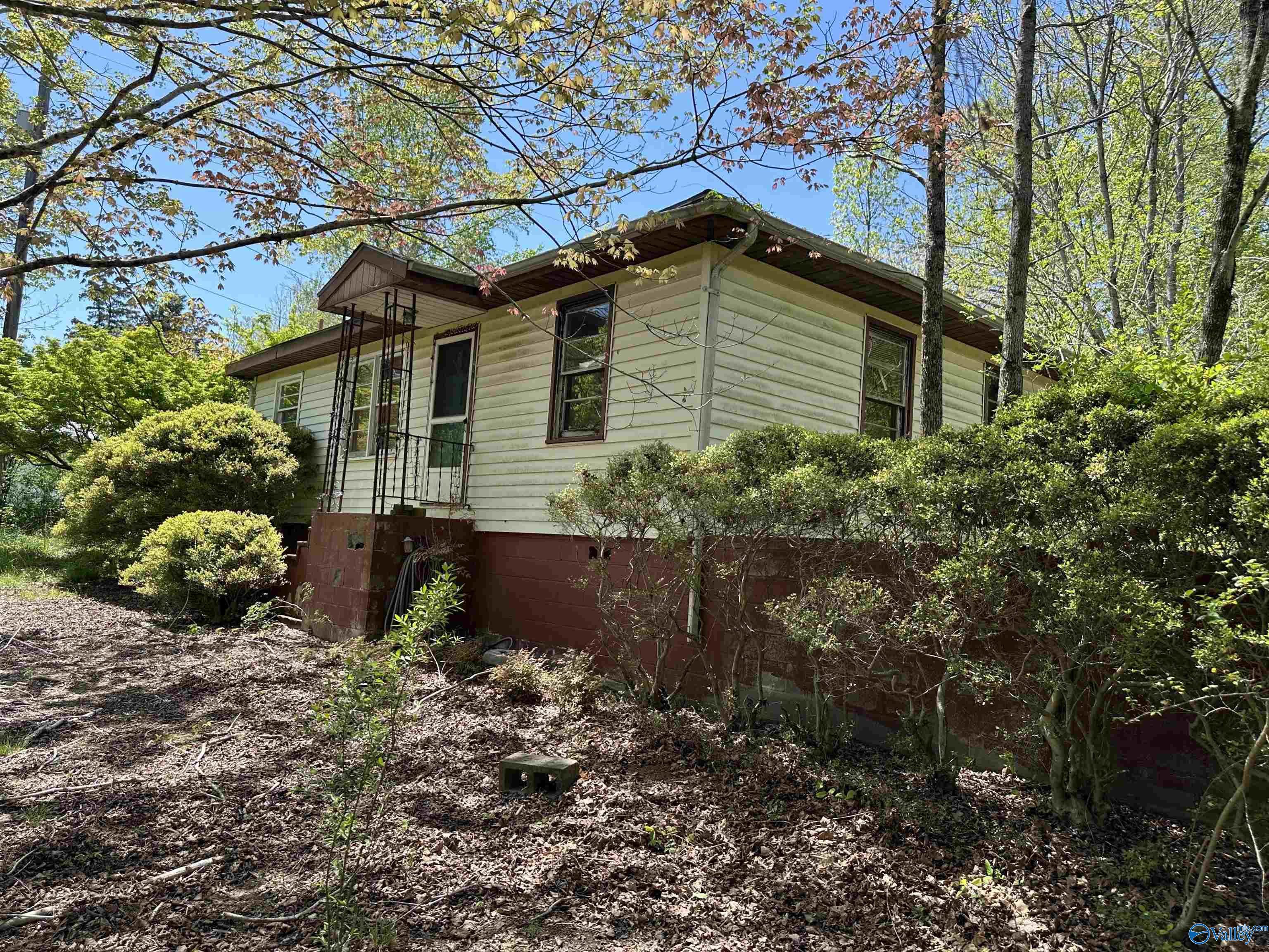 40 Homestead Lane