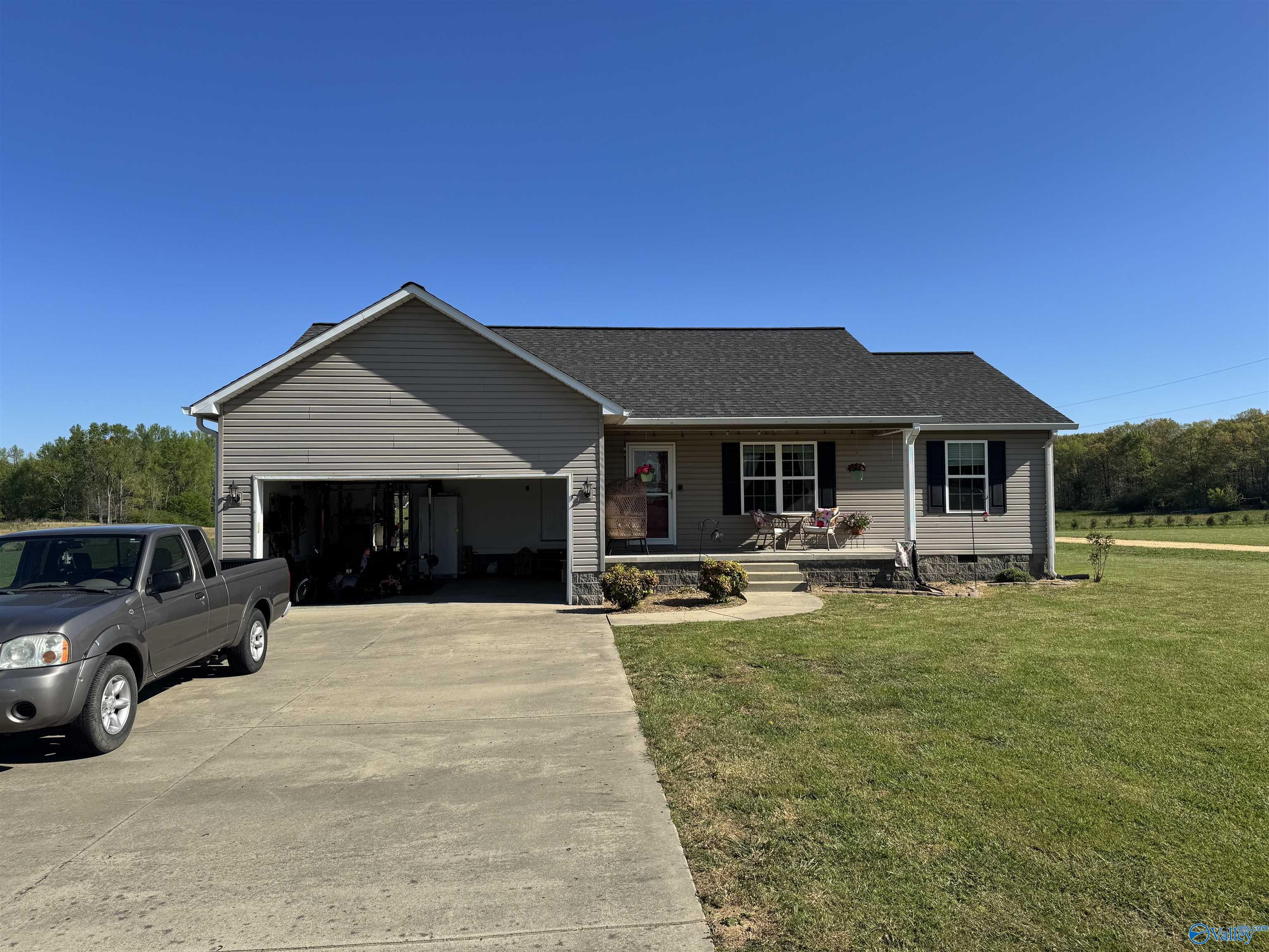 113 County Road 261