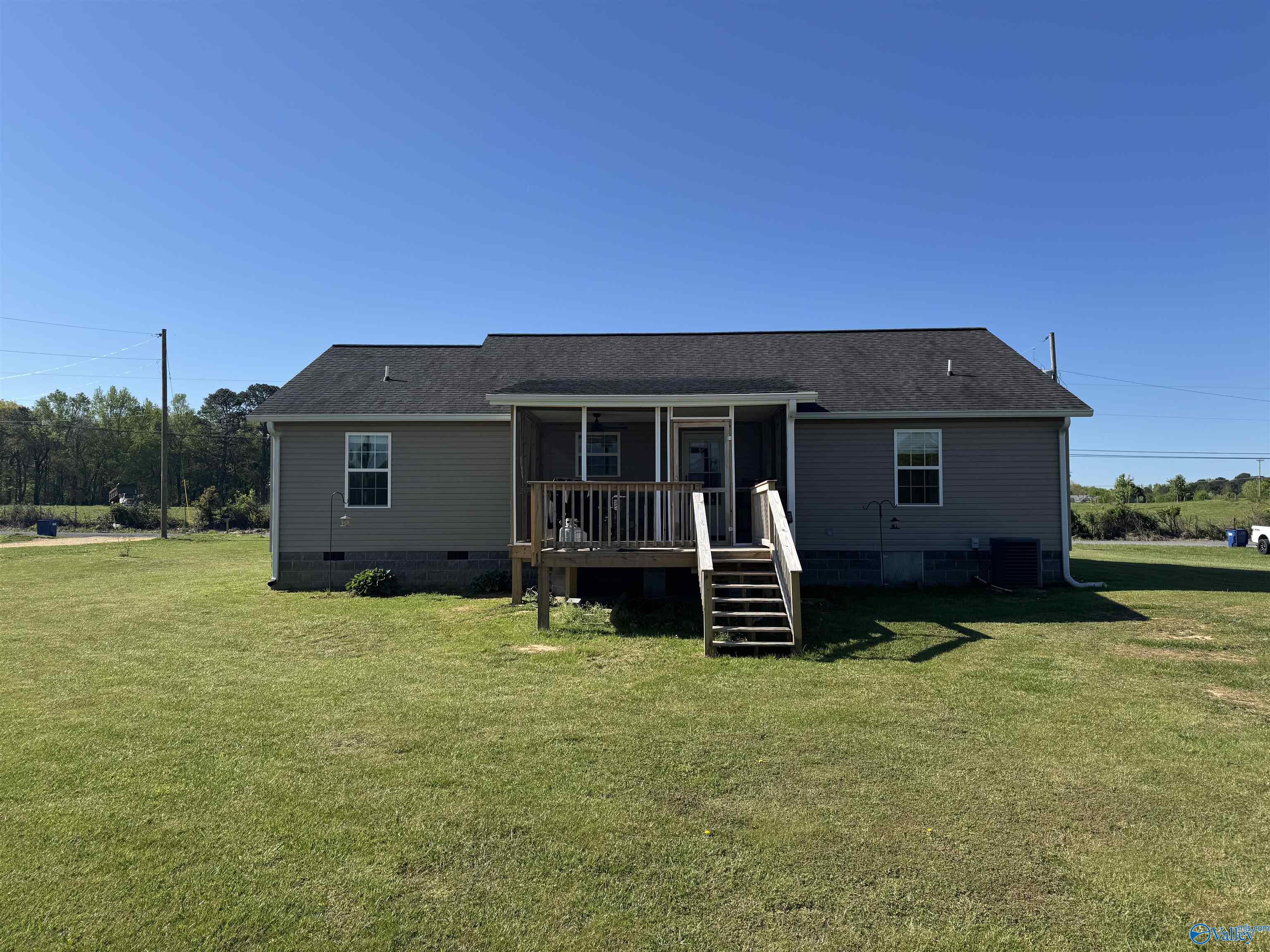 113 County Road 261
