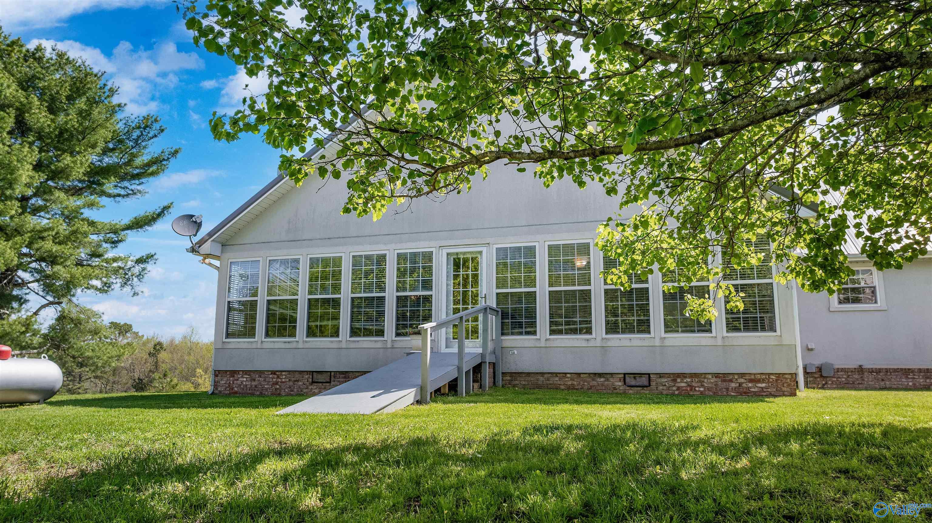 2295 Bellview Road