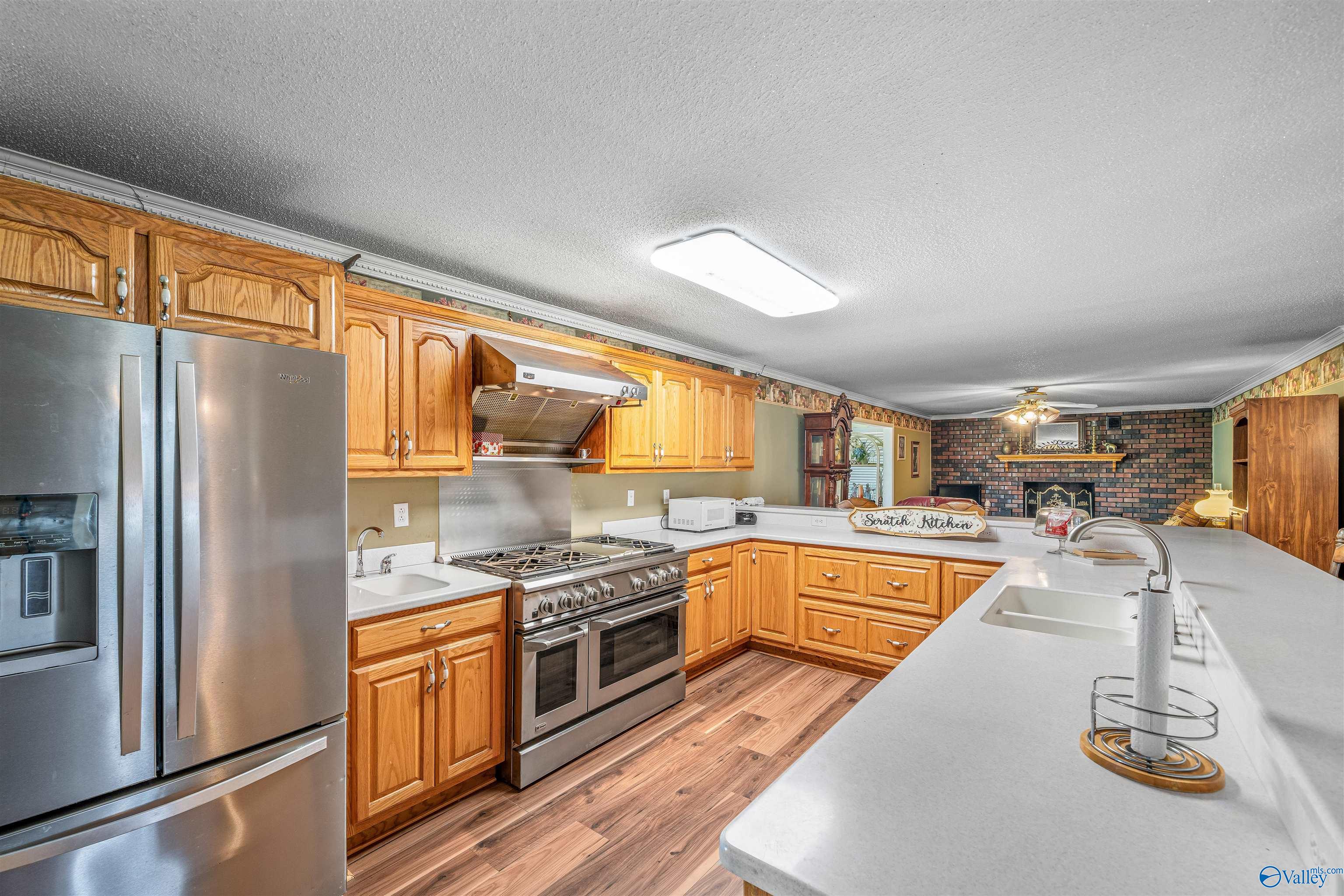 2295 Bellview Road