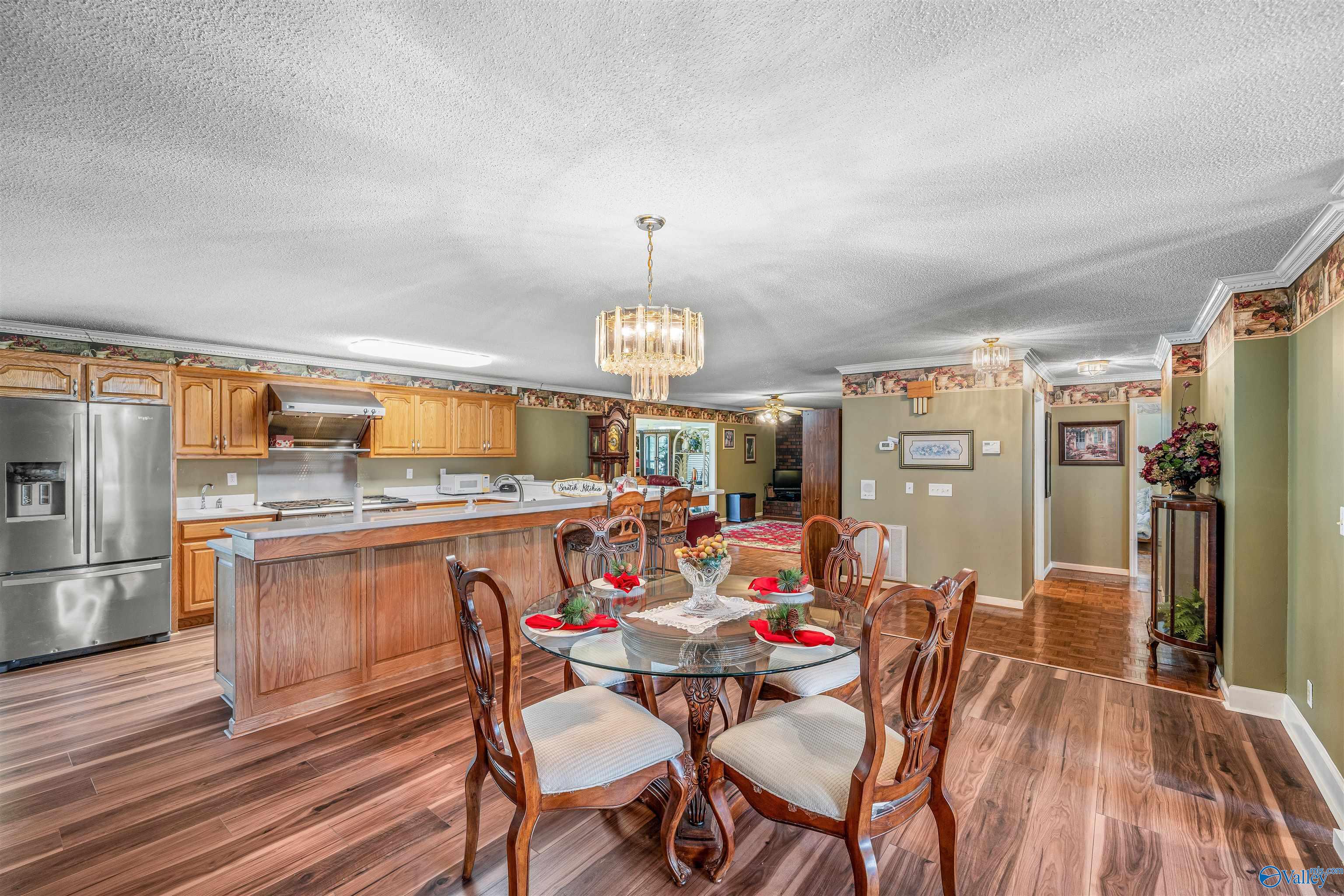 2295 Bellview Road