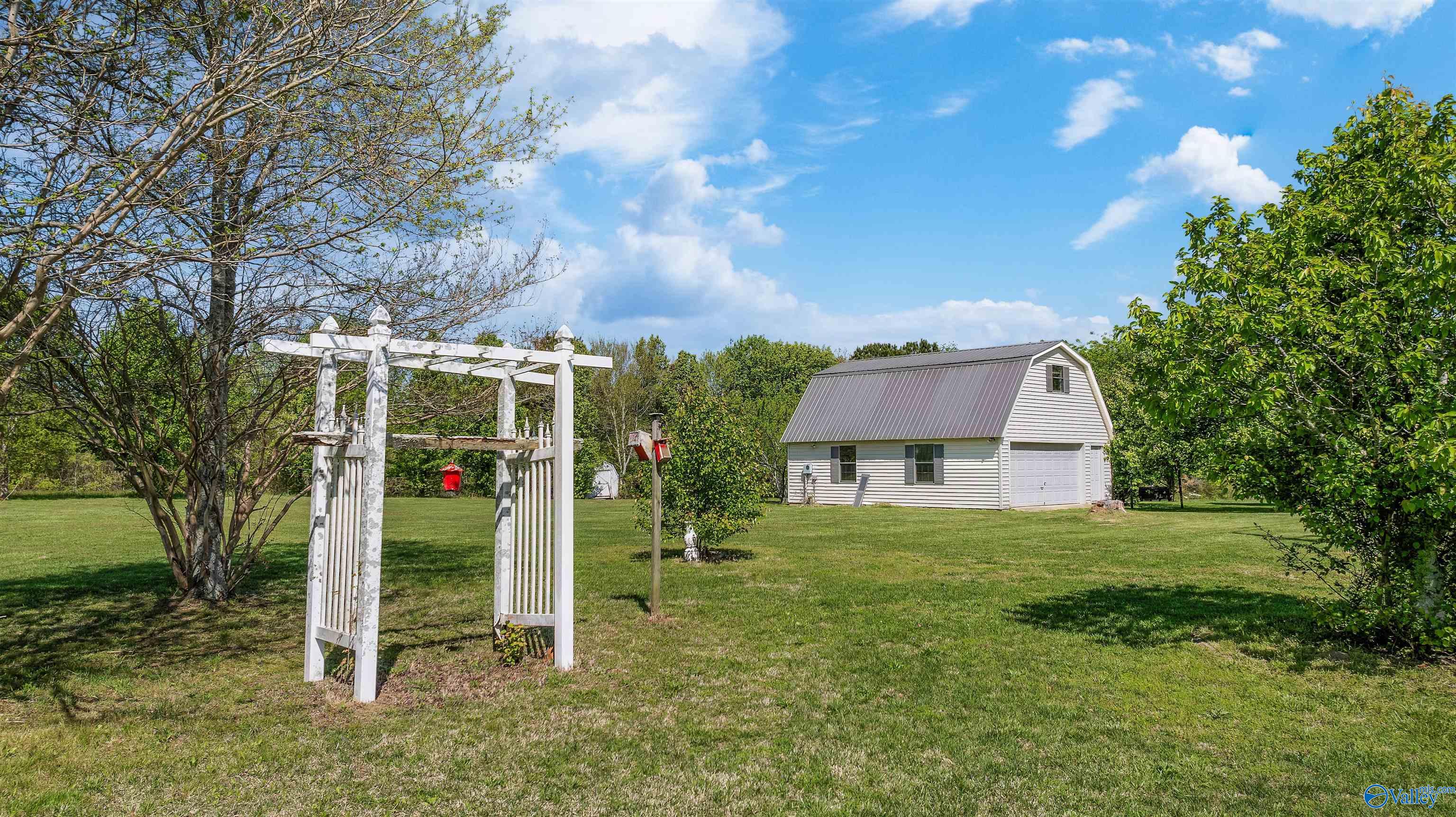 2295 Bellview Road