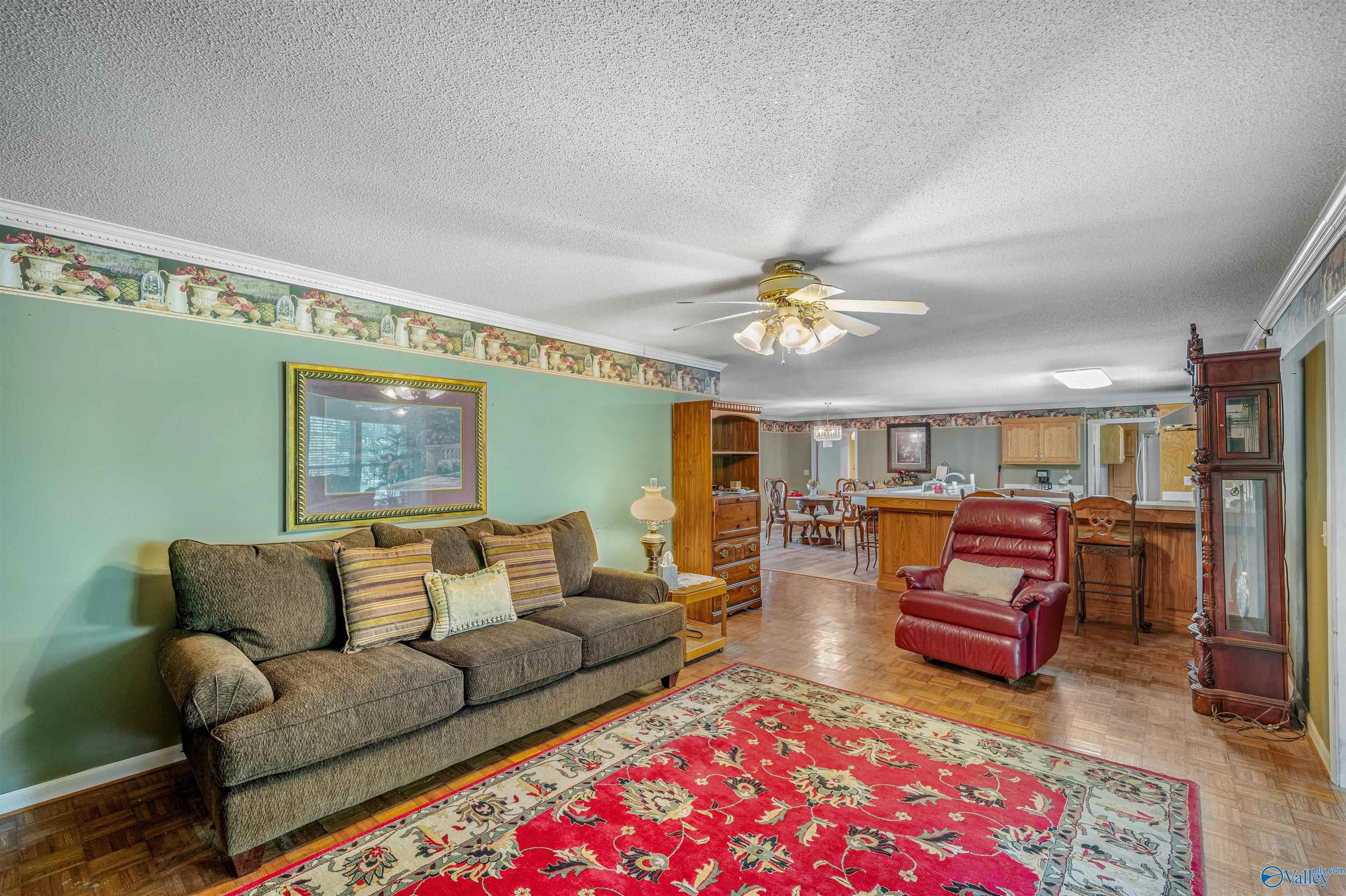 2295 Bellview Road