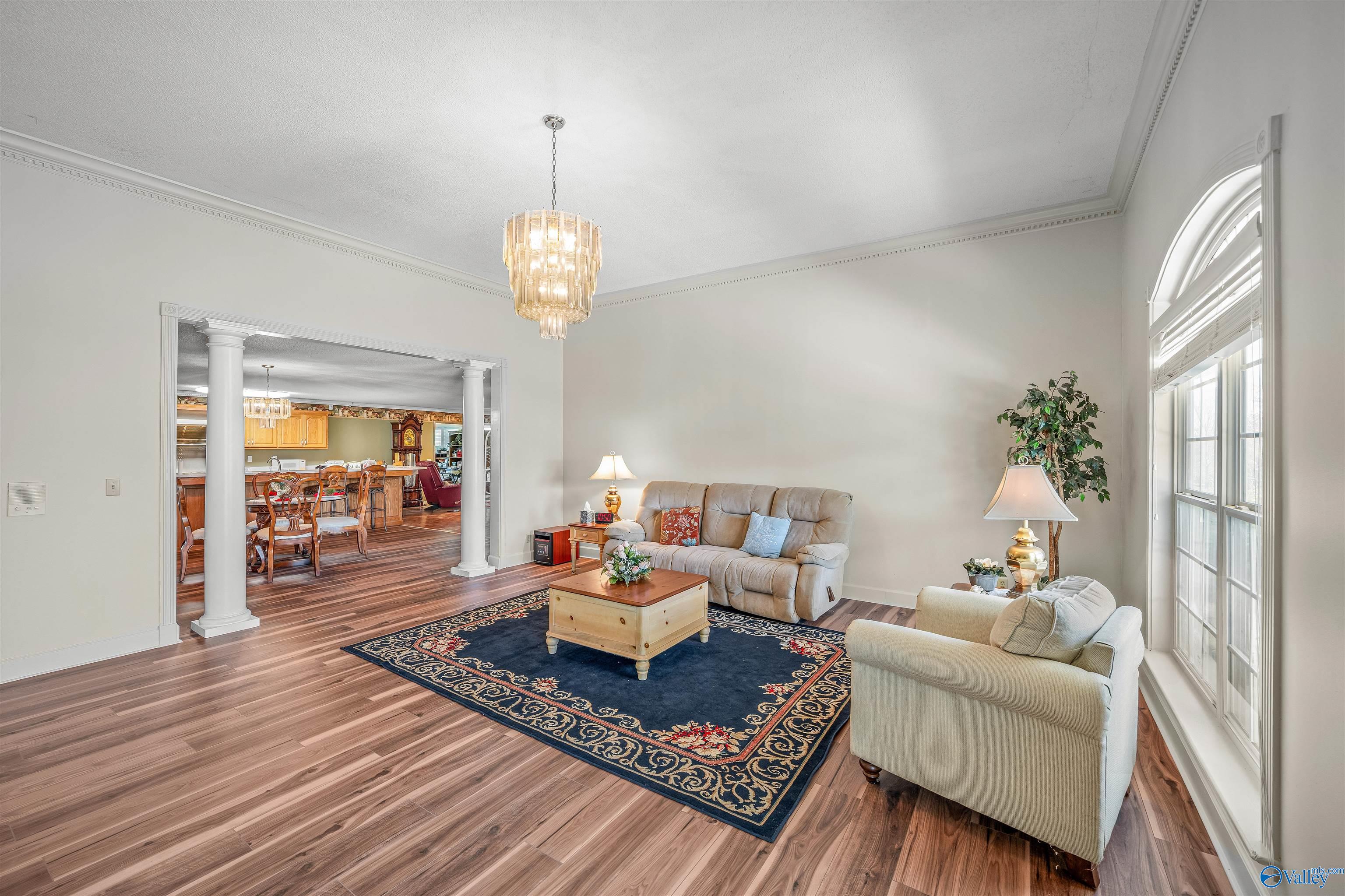 2295 Bellview Road