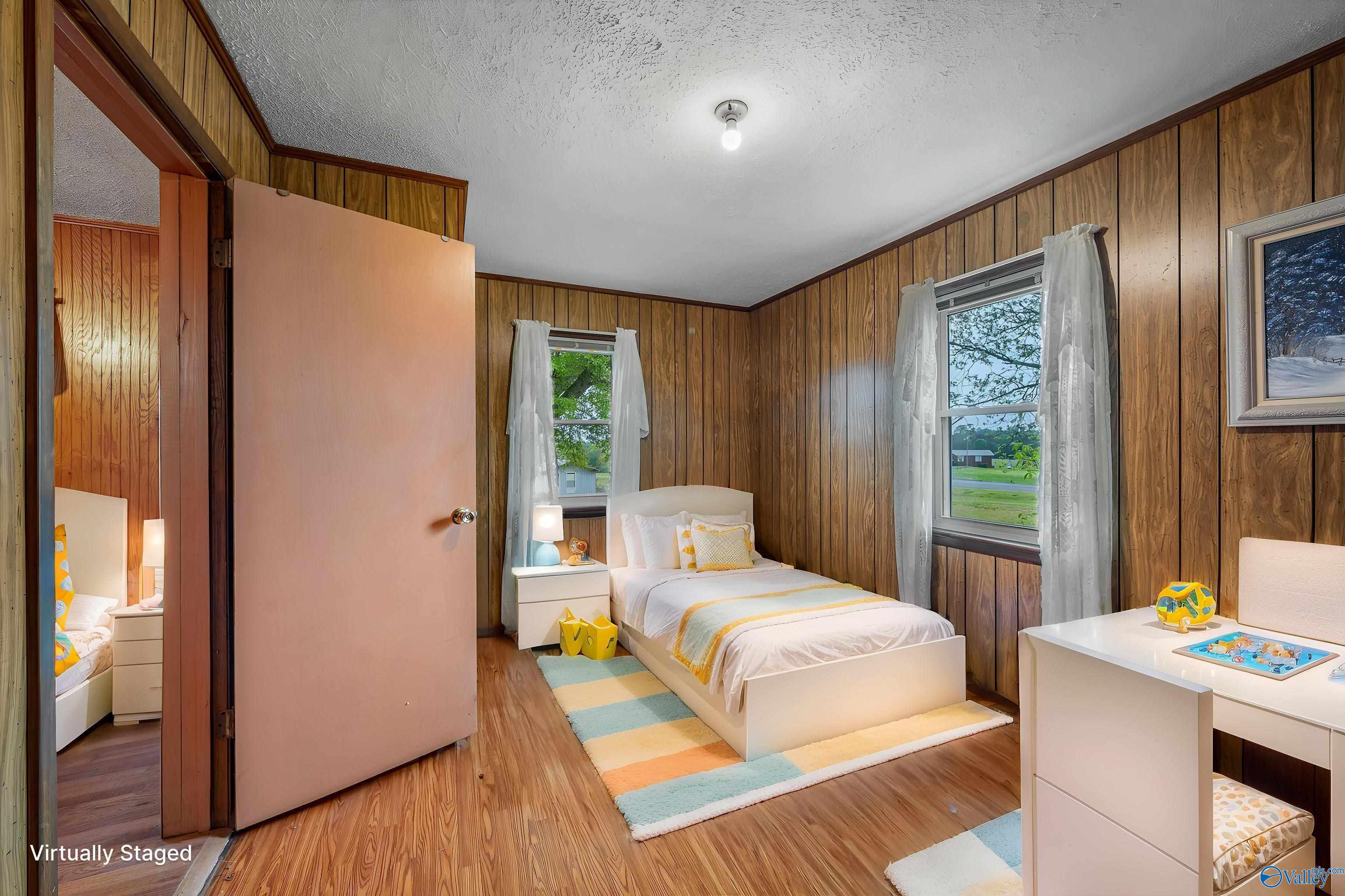 586 E County Road 152