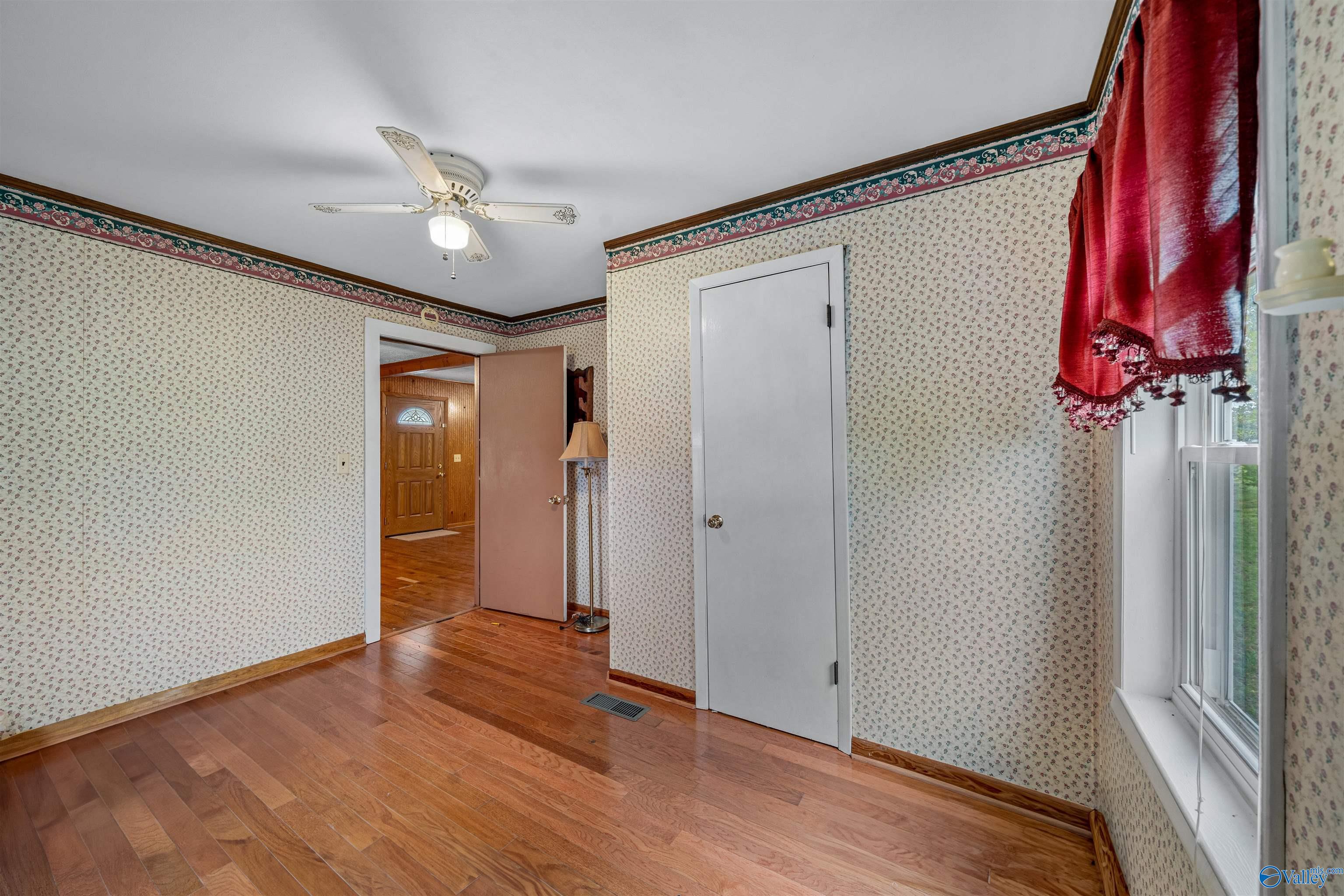 586 E County Road 152