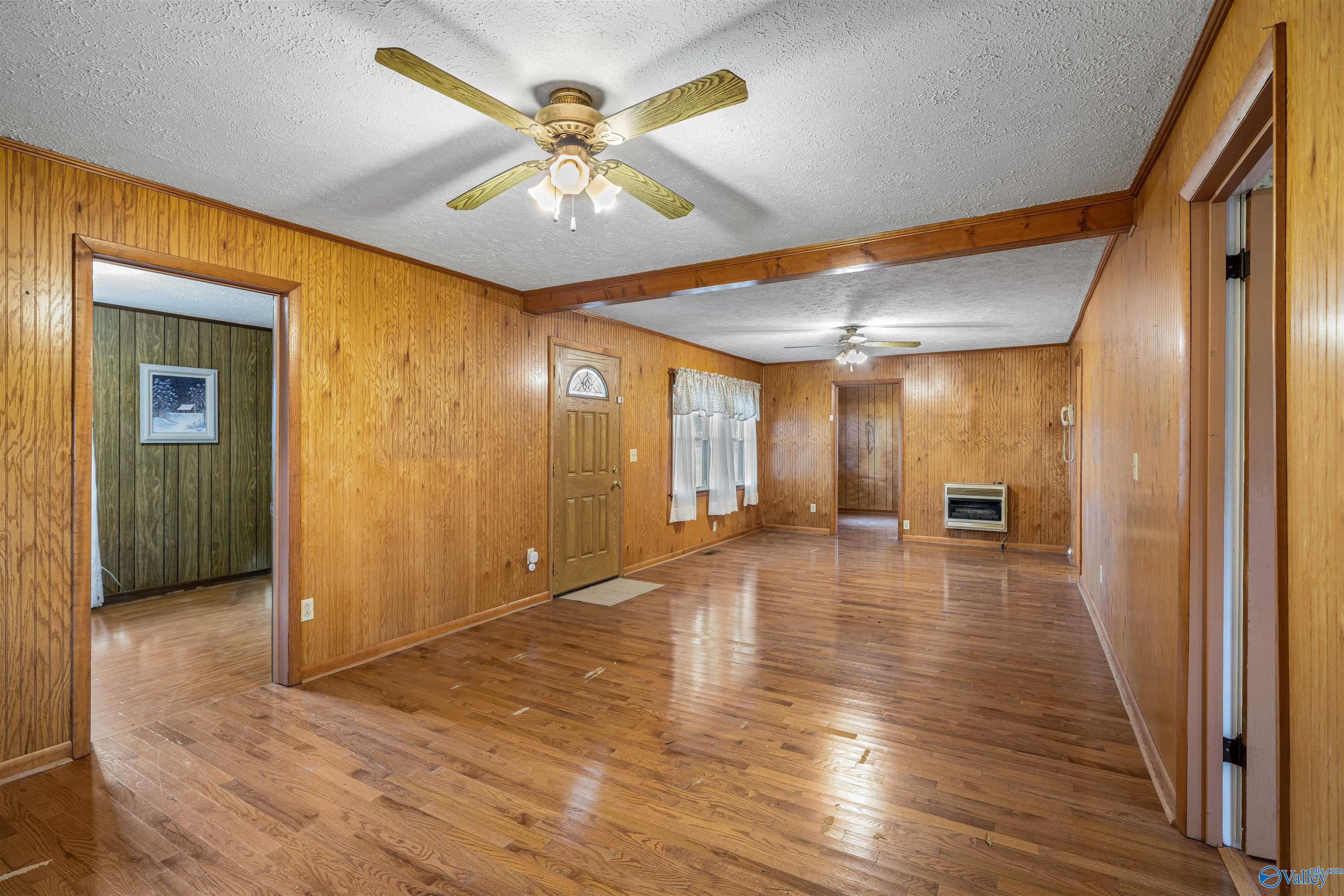 586 E County Road 152