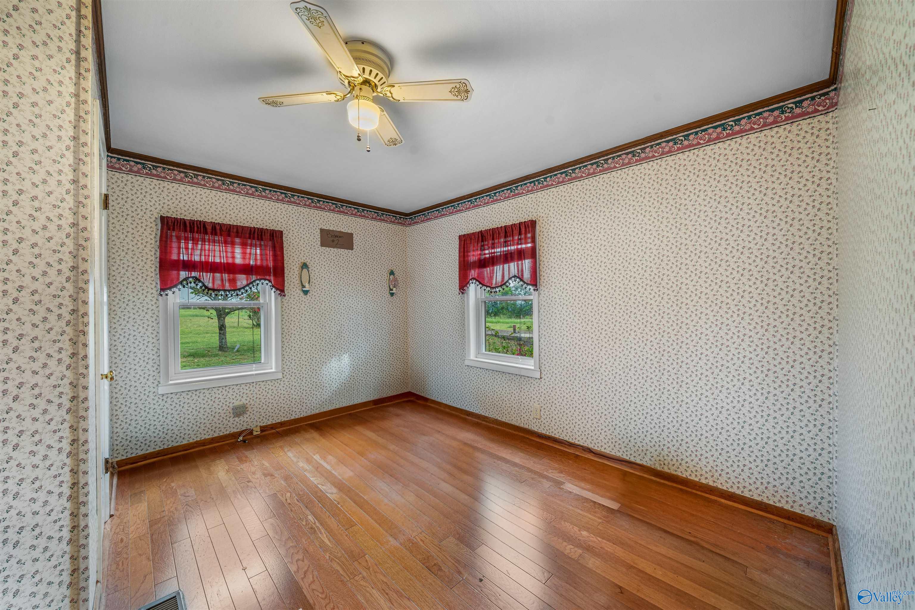586 E County Road 152