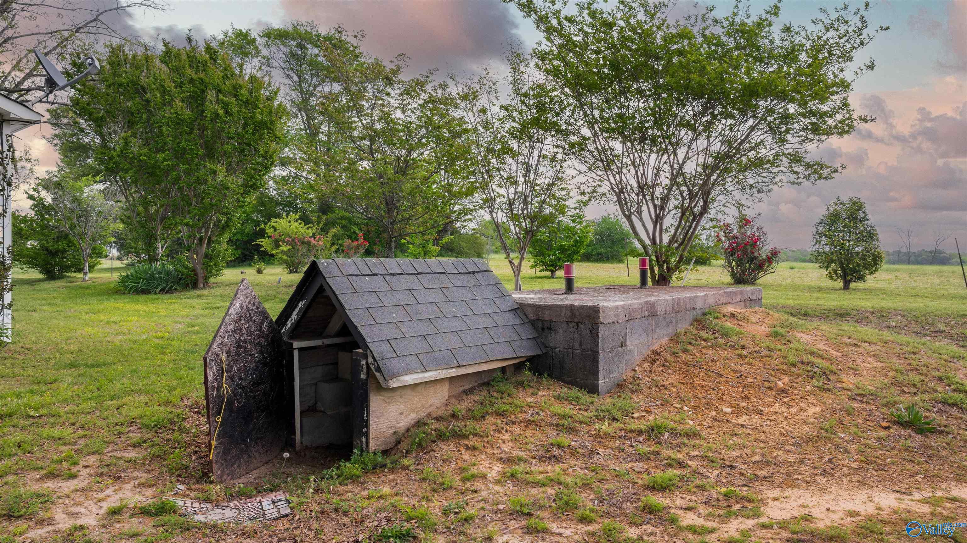 586 E County Road 152