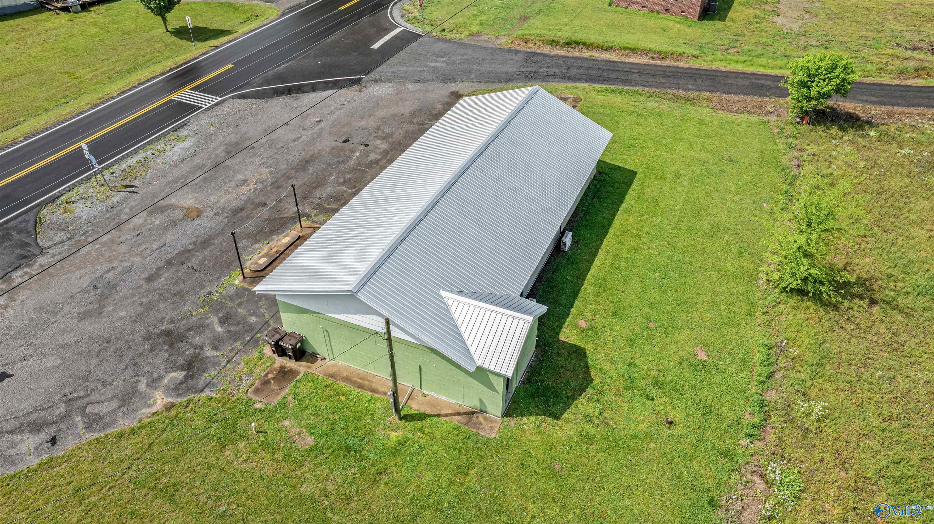 7305 Highway 71