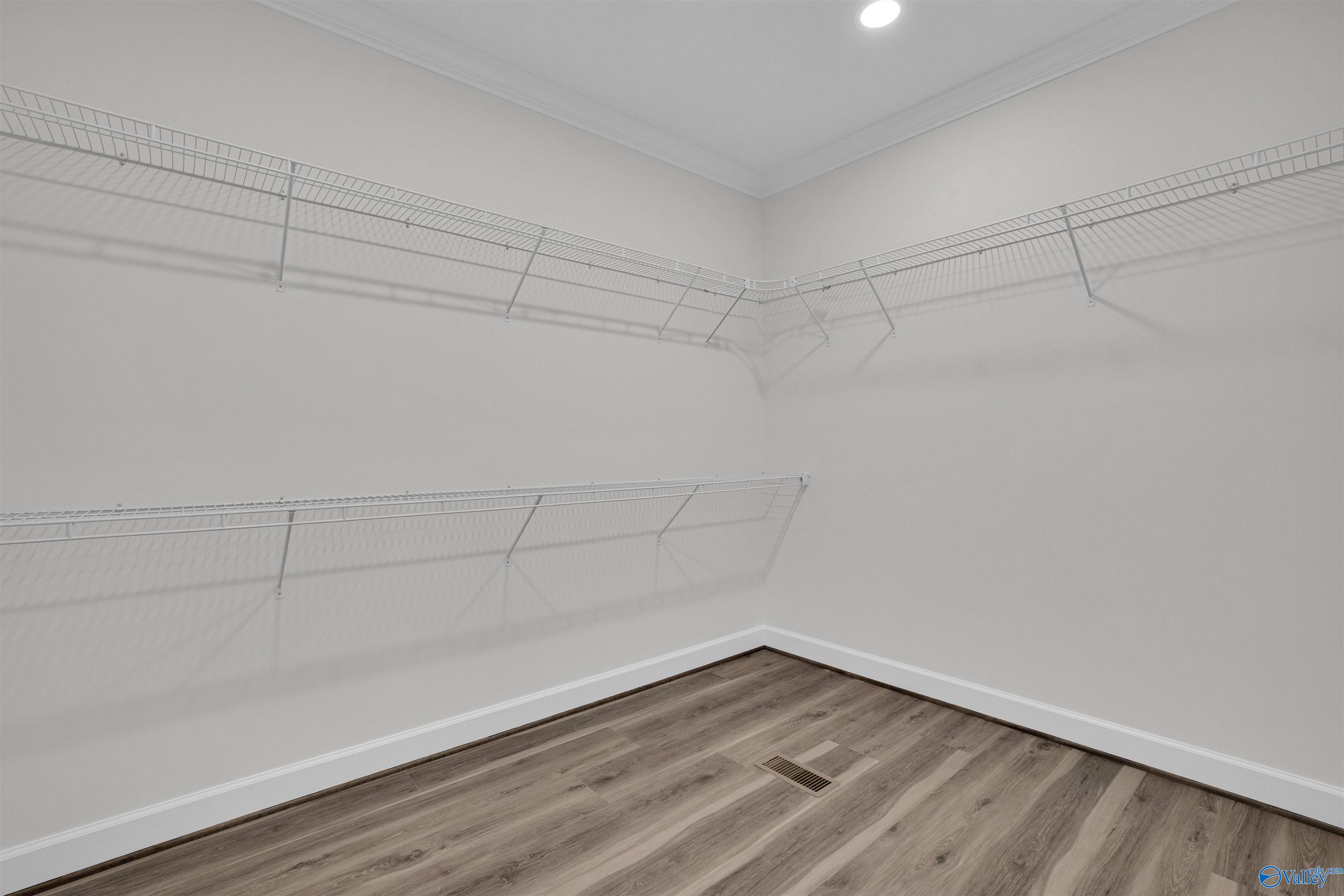1209 Fairway Road NW