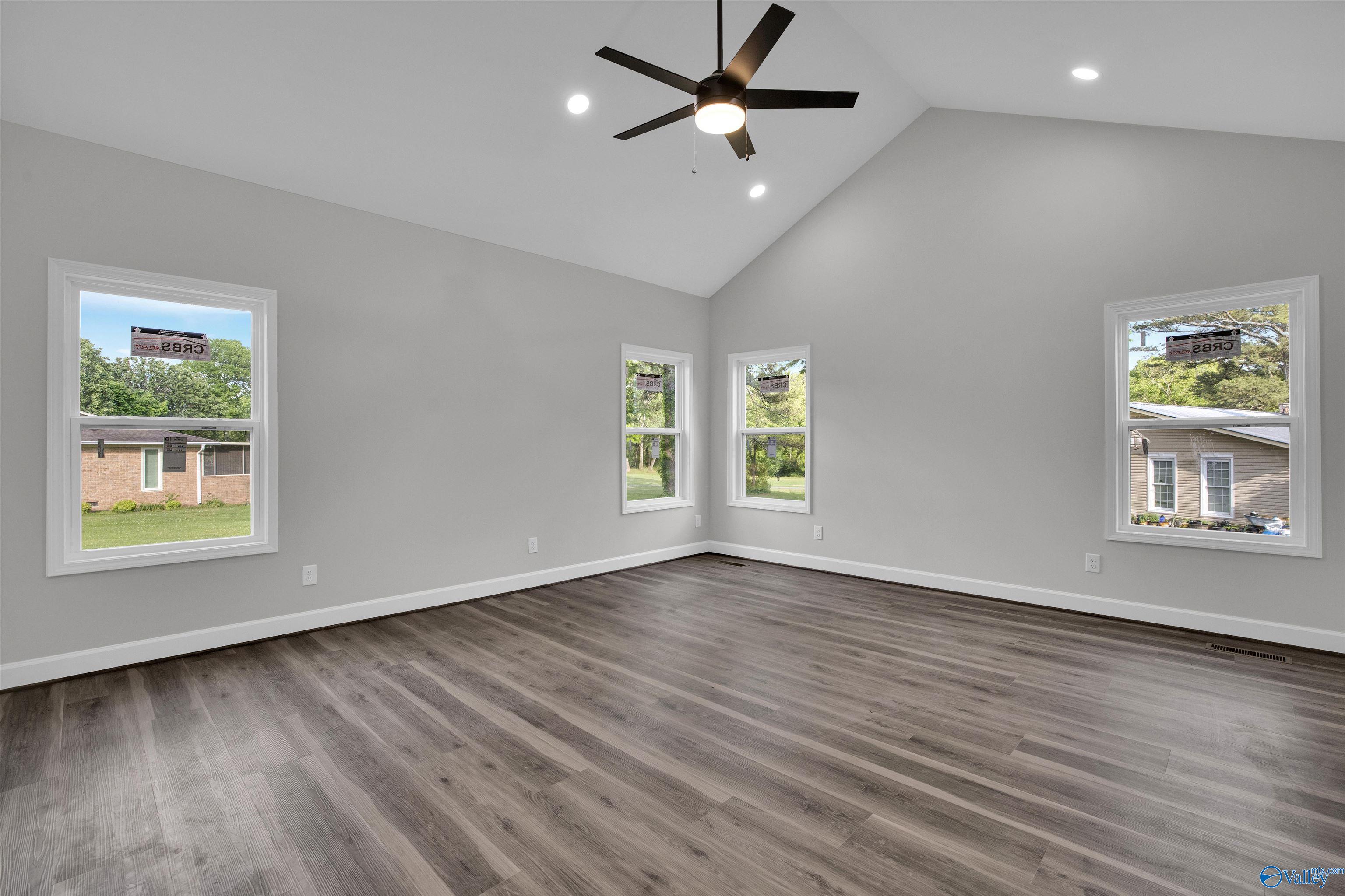 1209 Fairway Road NW
