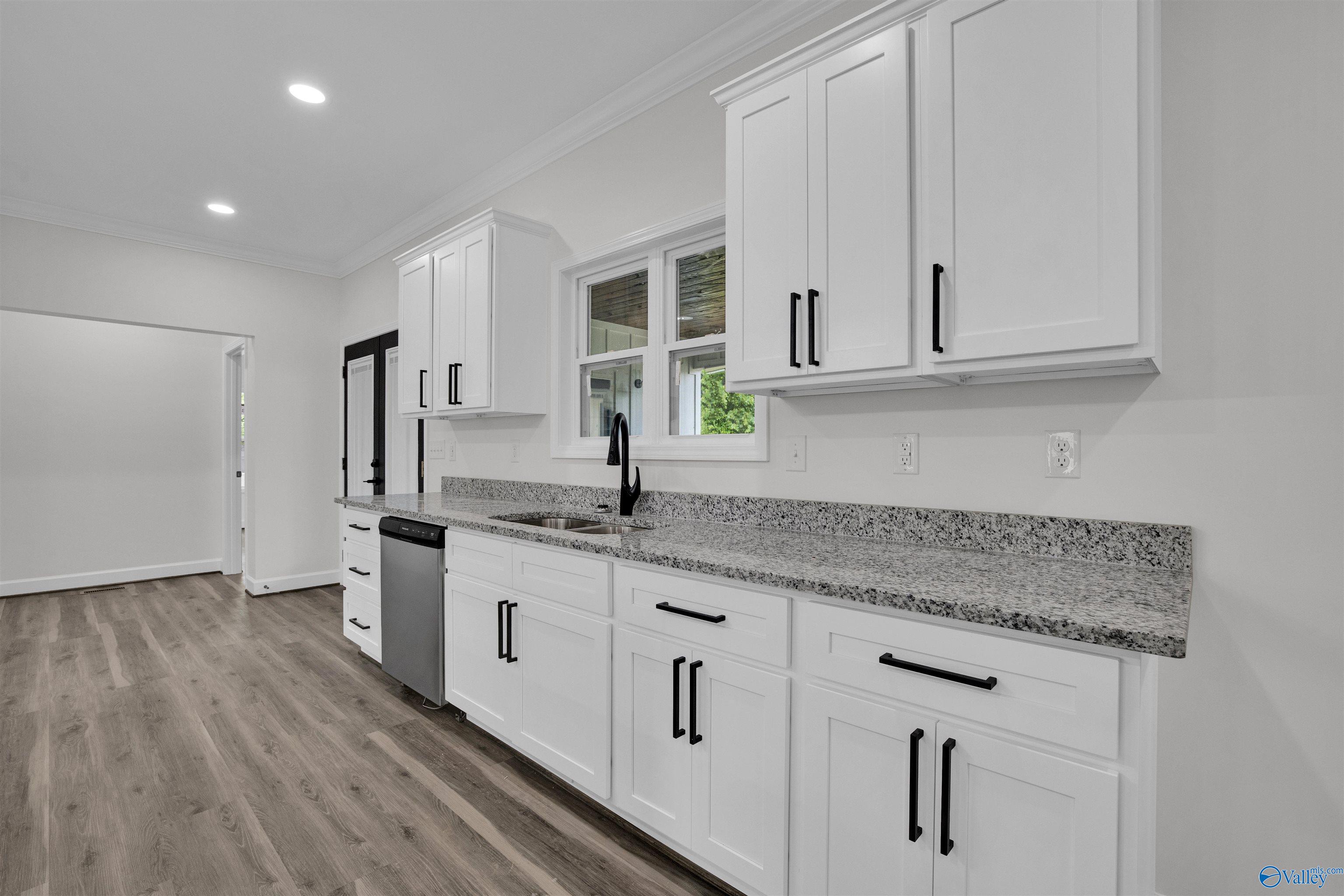 1209 Fairway Road NW