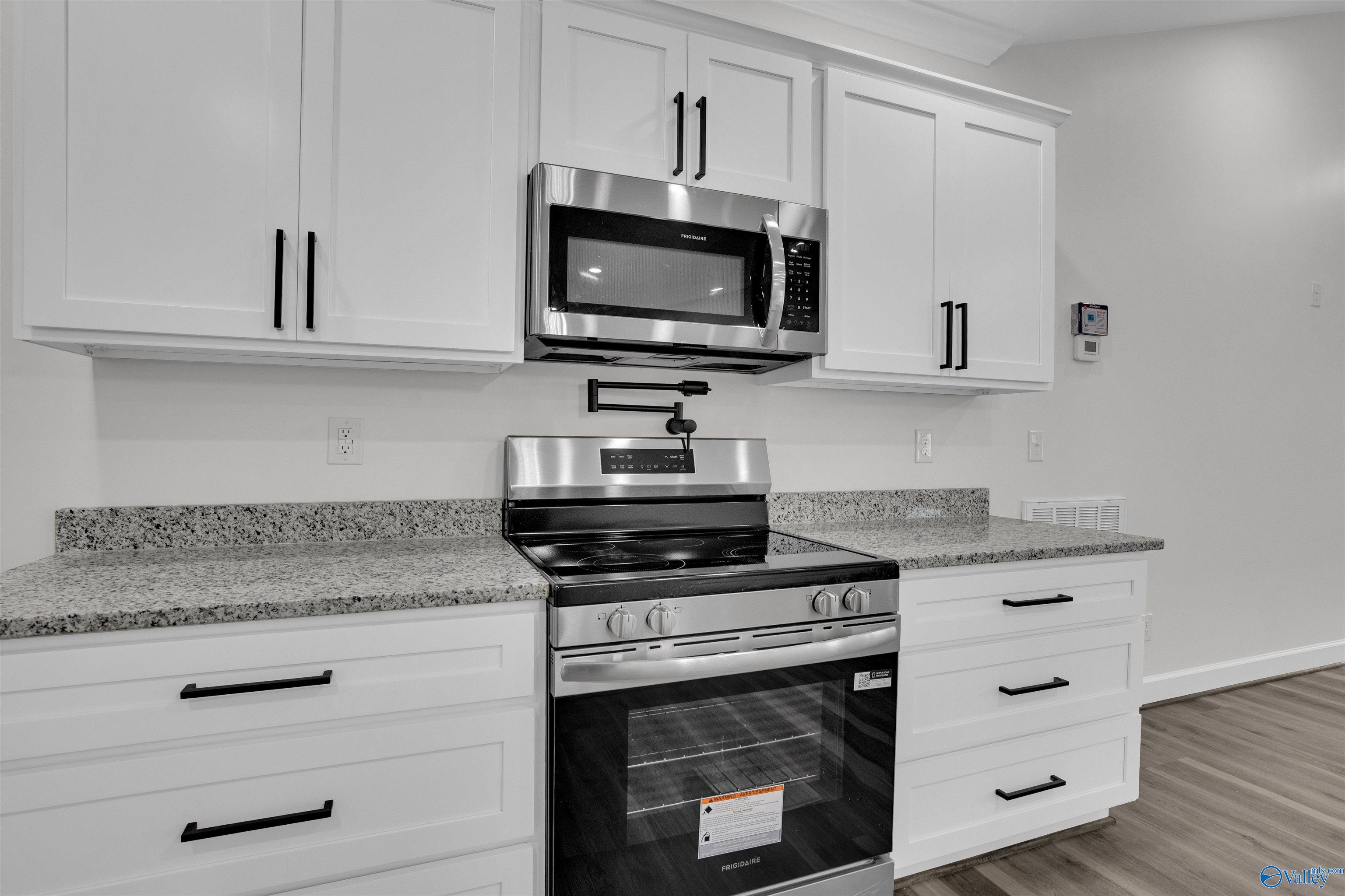 1209 Fairway Road NW