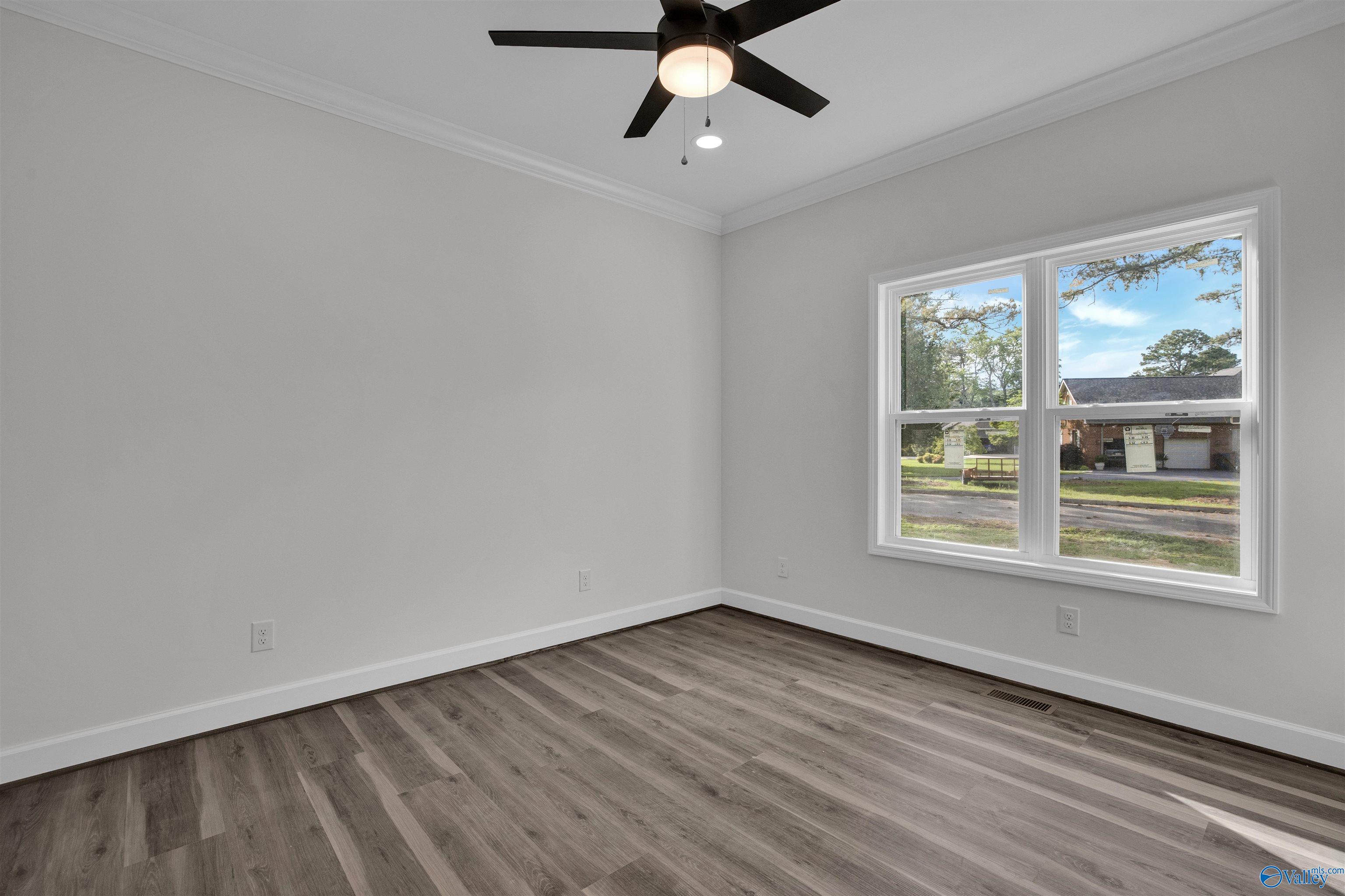 1209 Fairway Road NW