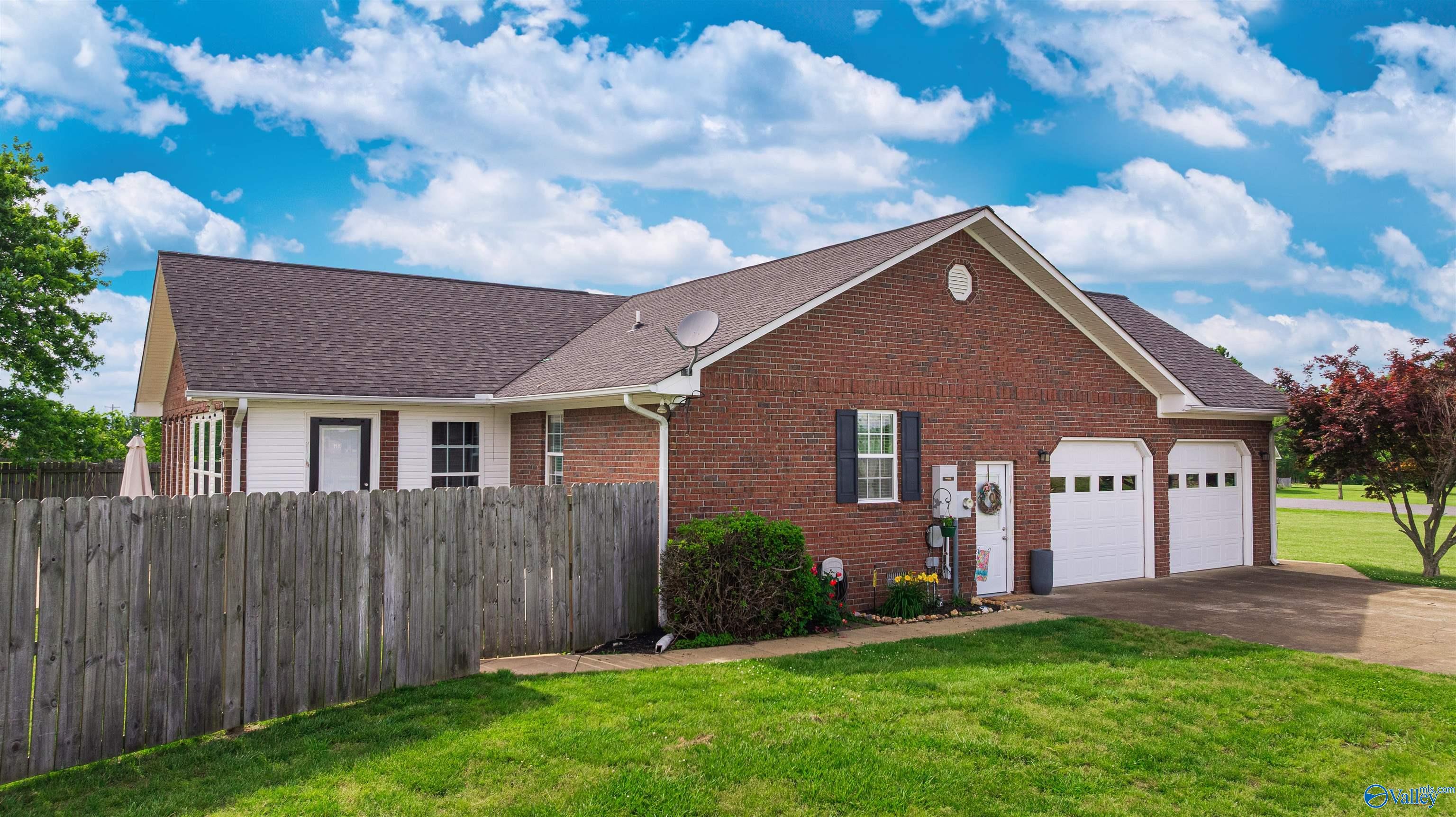 1109 County Road 424