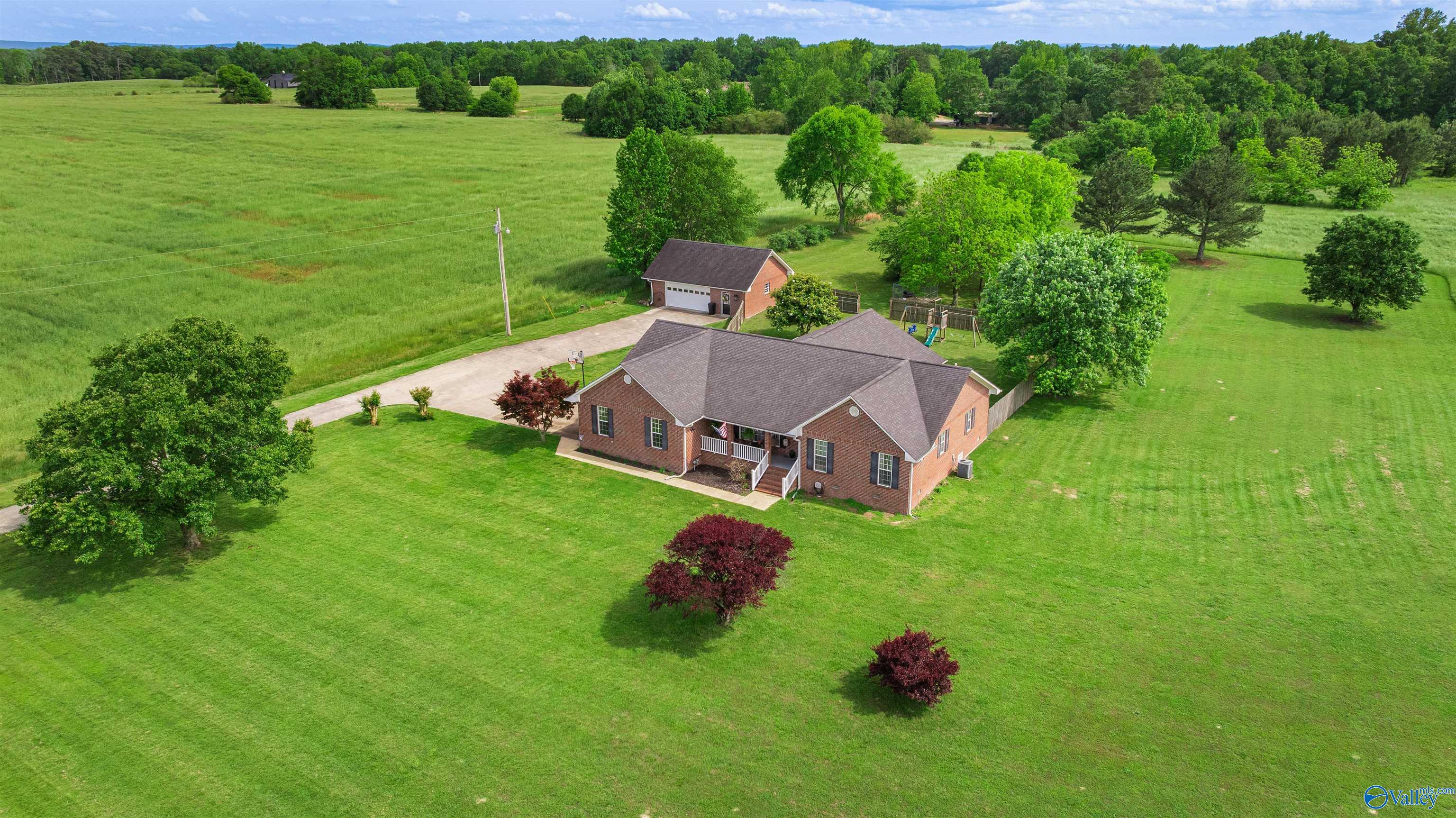 1109 County Road 424