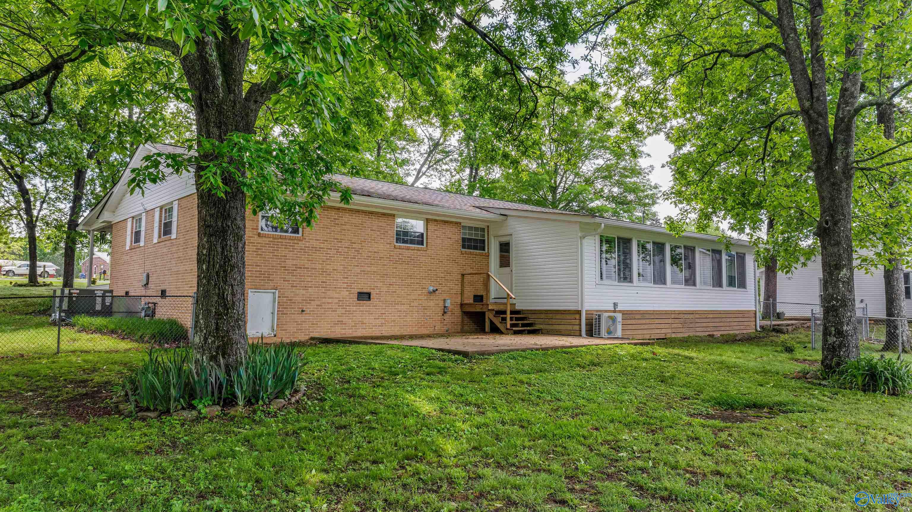 2725 County Road 121