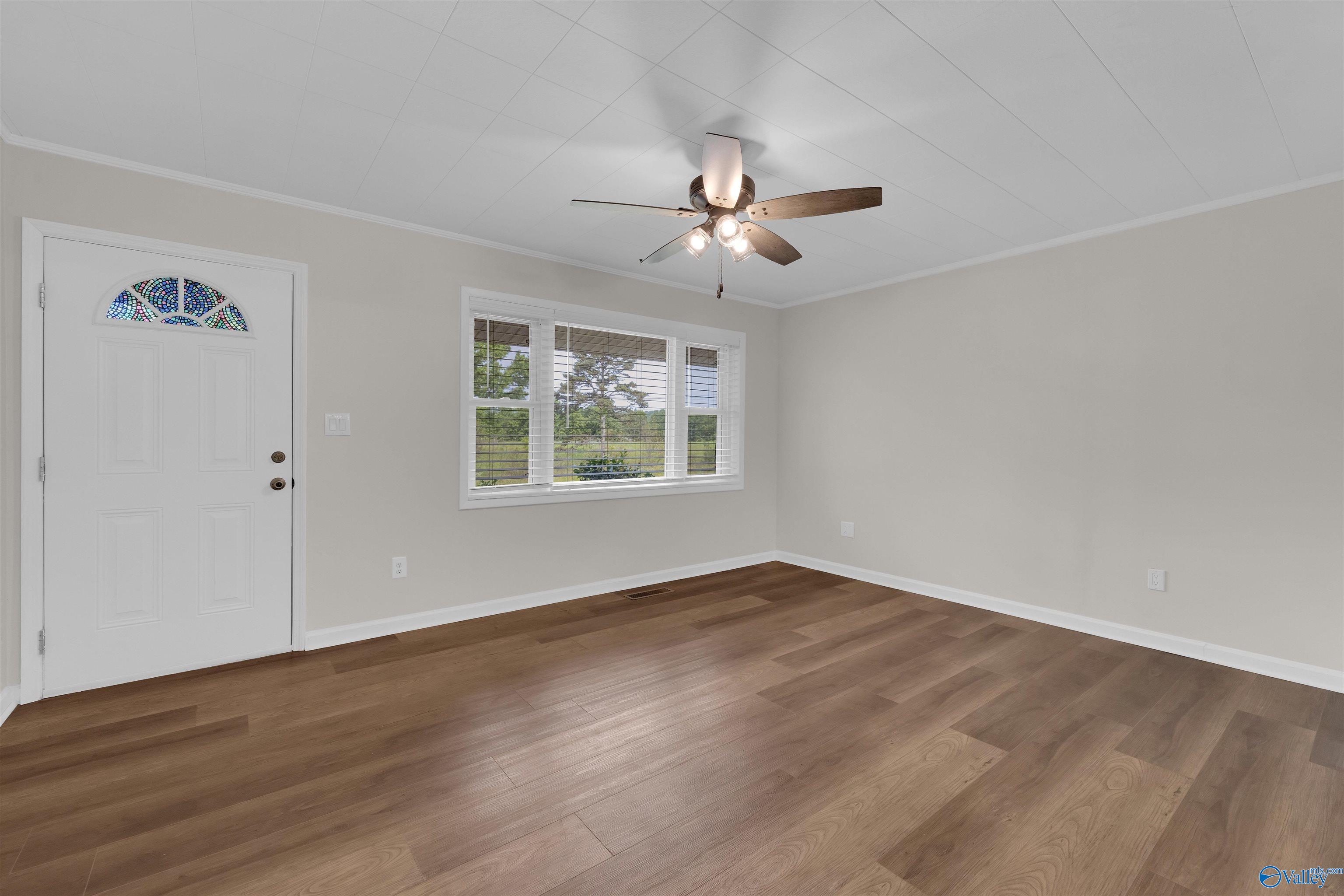 353 County Road 272