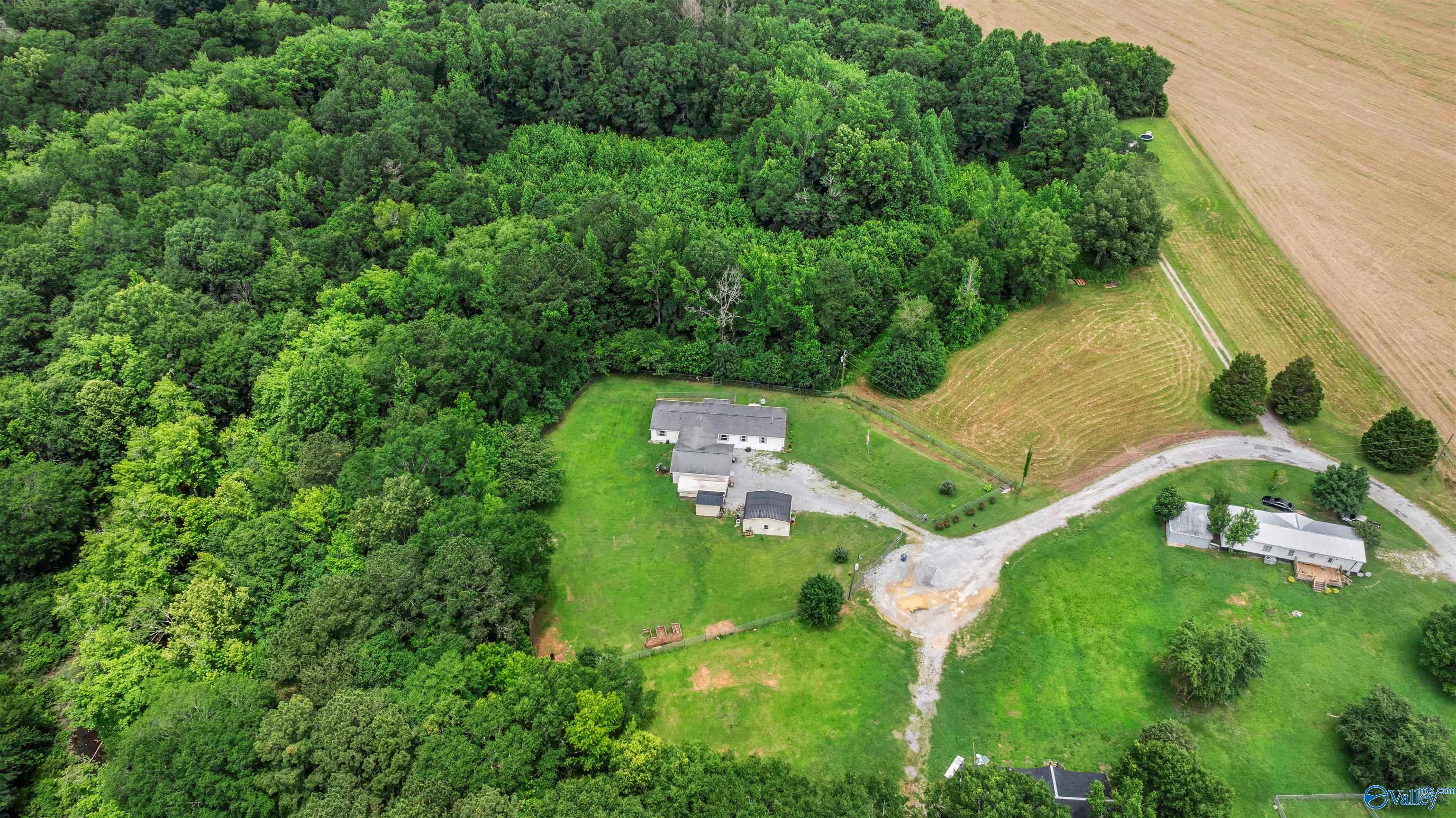 154 Creekside Drive