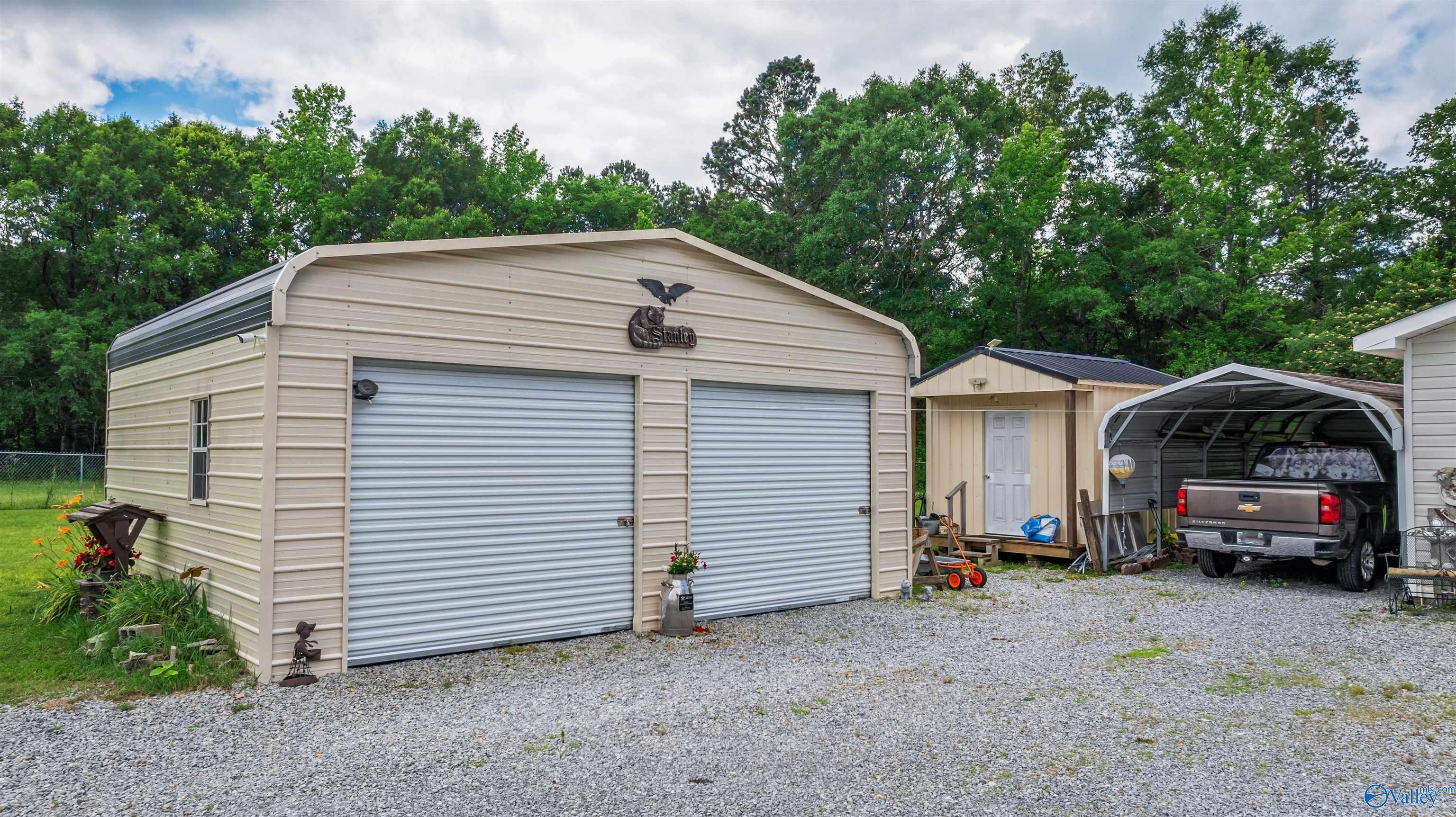 154 Creekside Drive