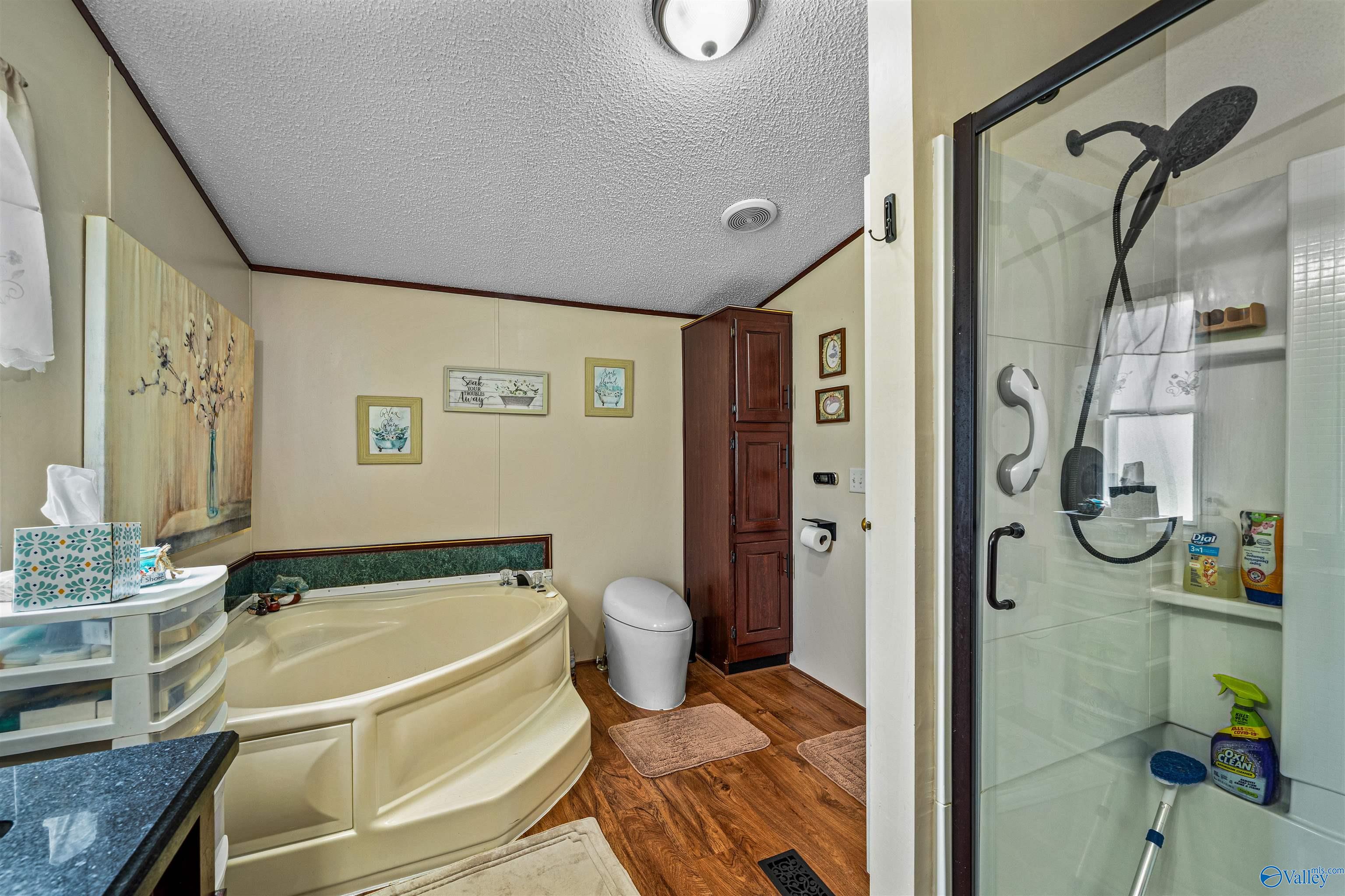 154 Creekside Drive